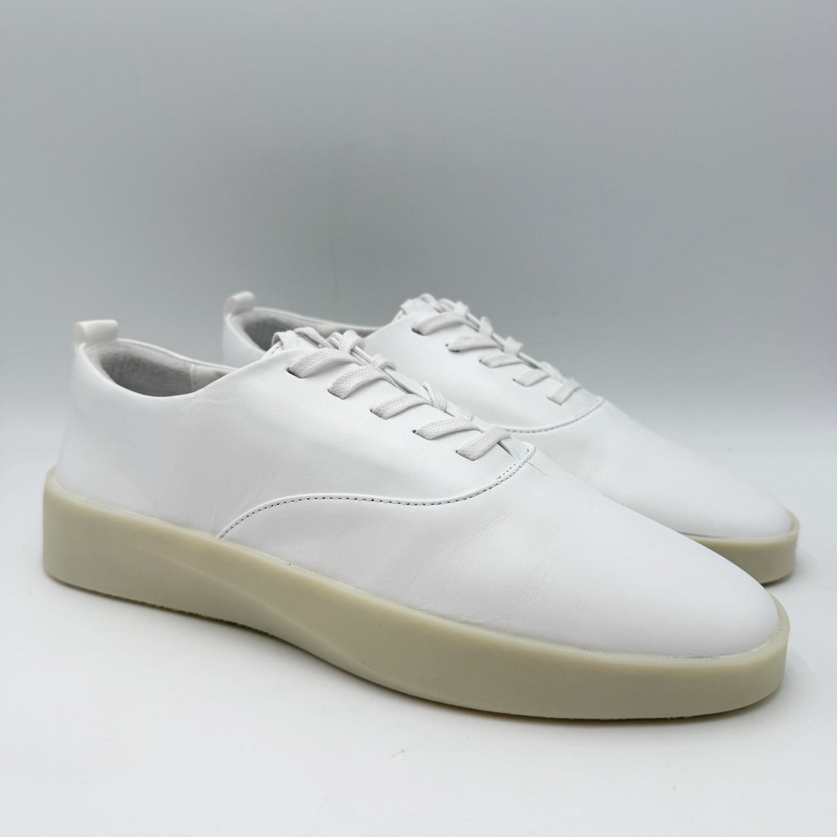 Wolf & Shepherd Cruise Lace Up Sneakers Mens 8 Womens 9.5 White Leather NIB