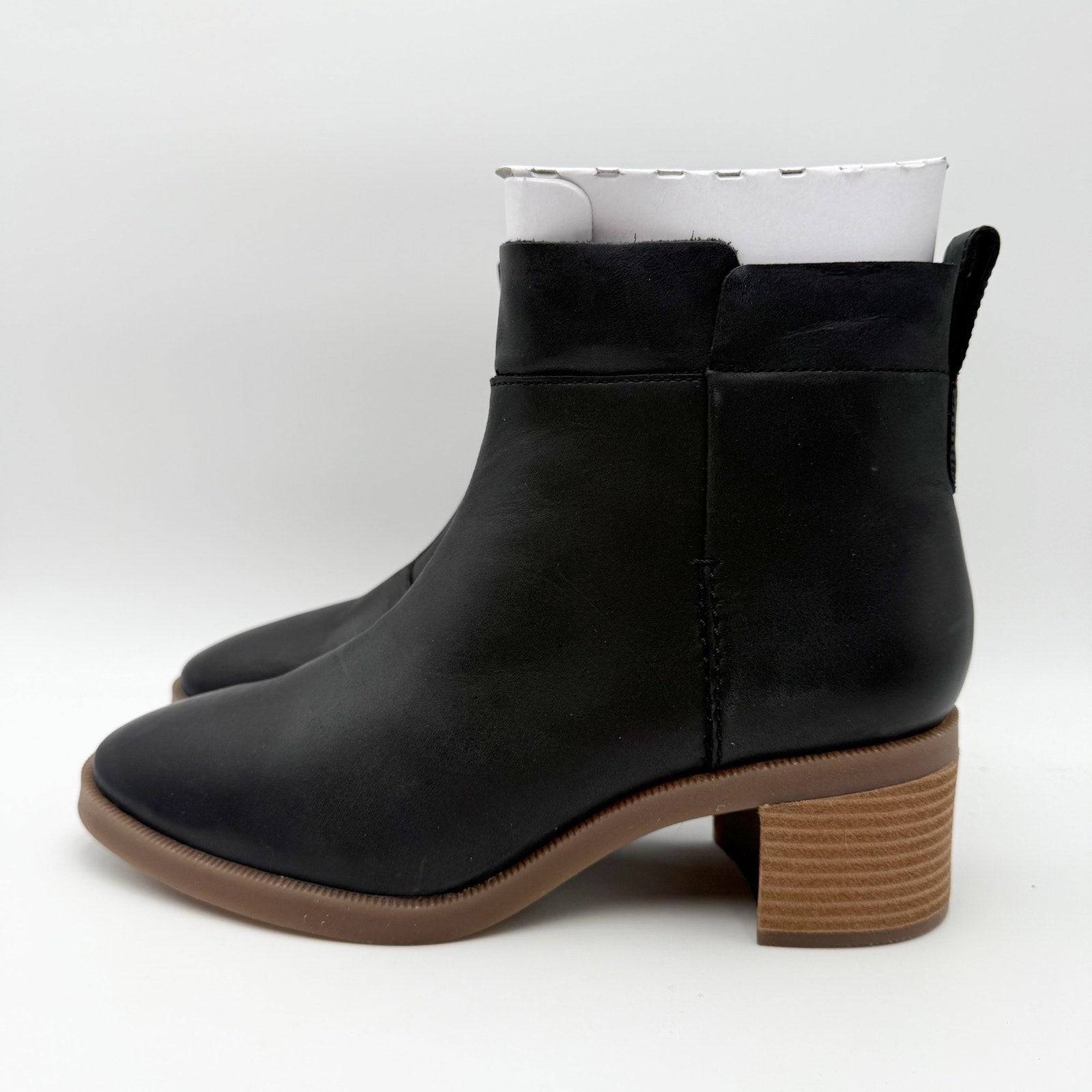 Clarks Womens Lileigh Charm Heeled Ankle Bootie US 9 M Black Leather NIB