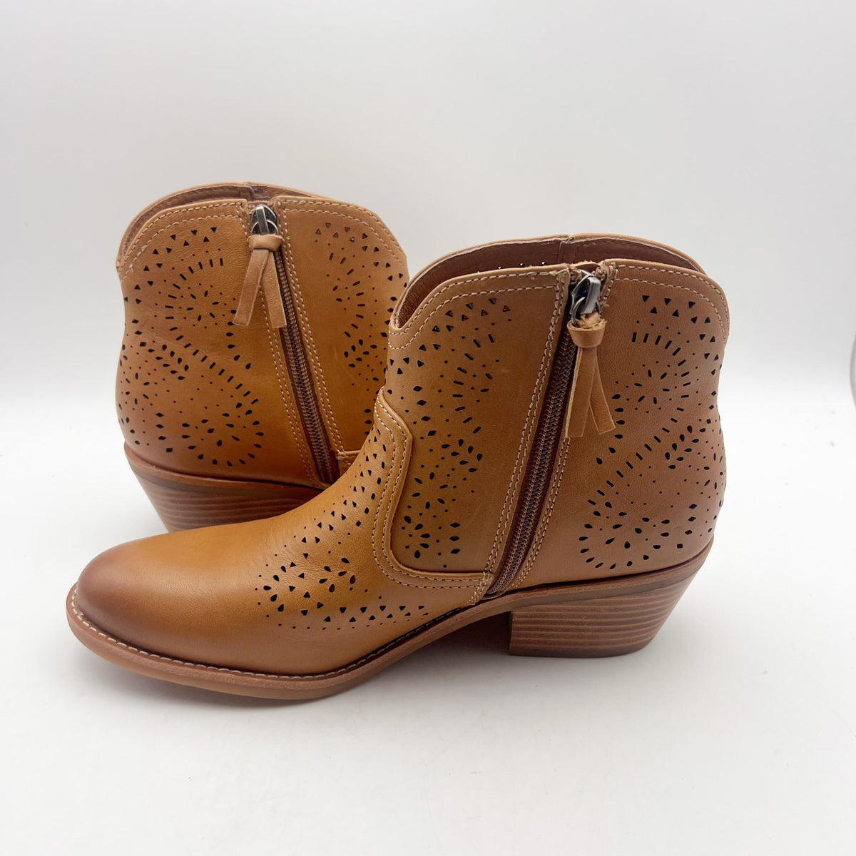 SOFFT Womens Alexia Ankle Boots Size 8 EU 39 Tan Brown Leather Booties NWOB