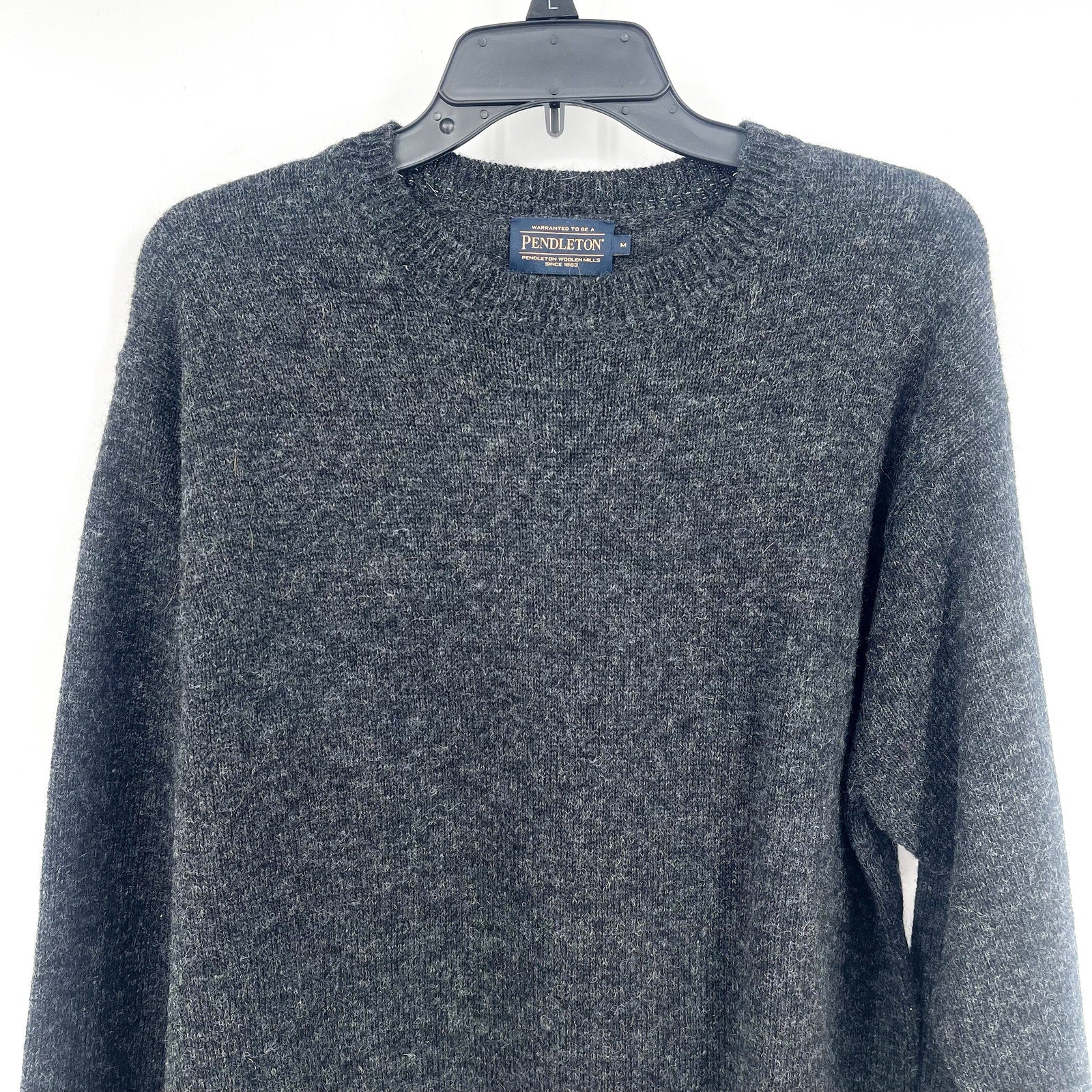 PENDLETON Men's Shetland Wool Sweater Medium Black Heather Crewneck NWT