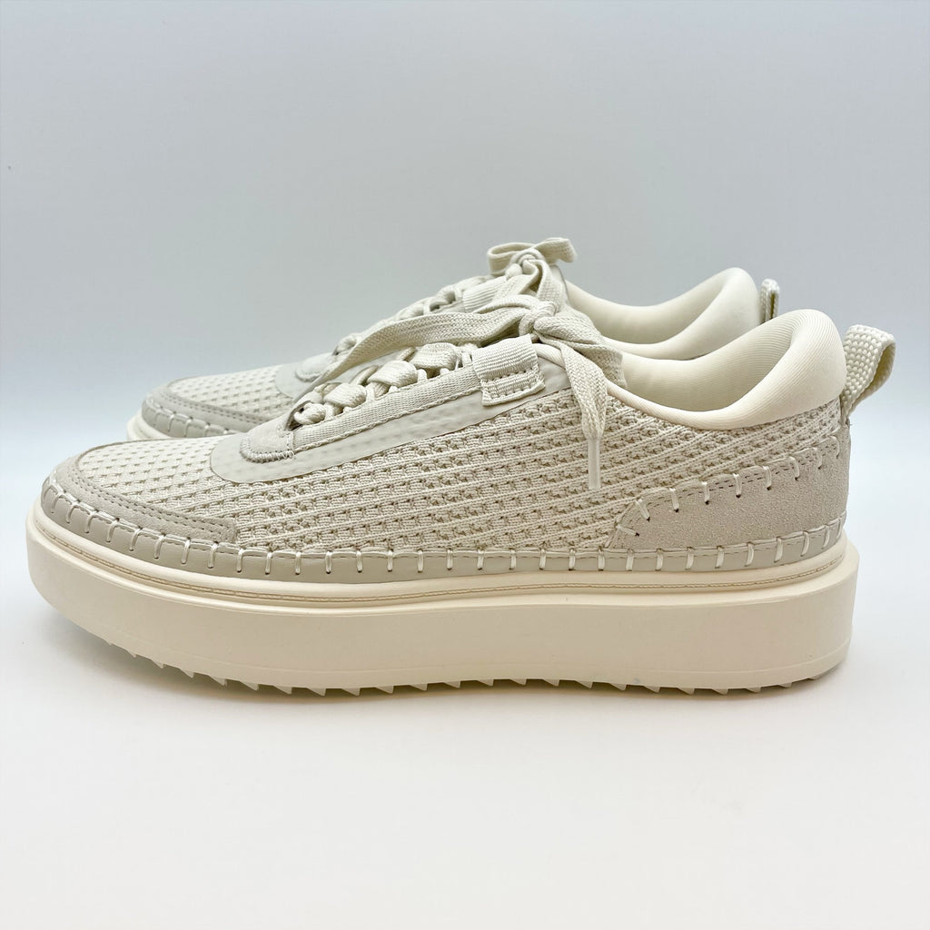 Steve Madden Womens Charlie Casual Sneakers US 8 M Beige Cream Tan Lace-Up NIB