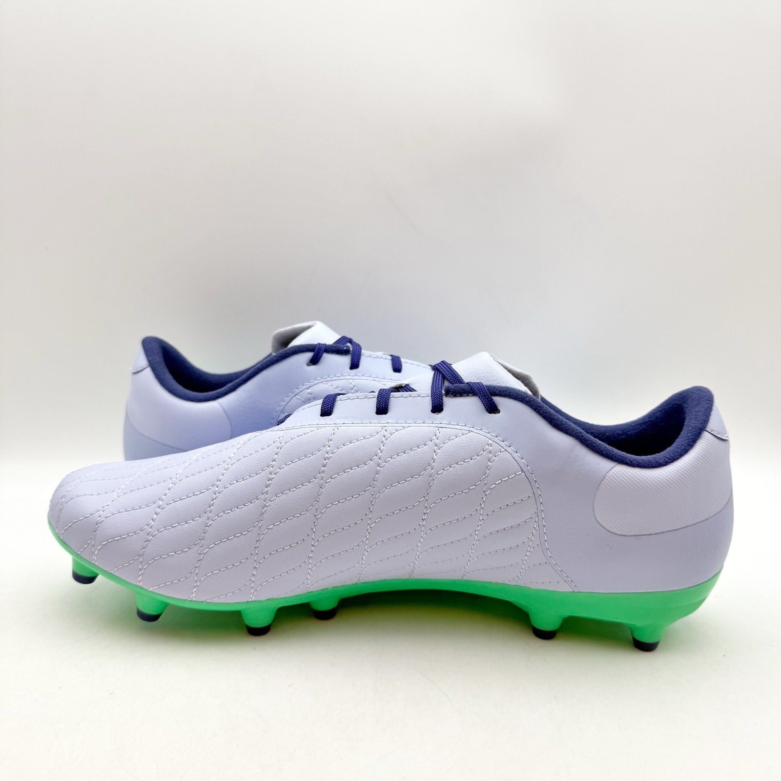 Under Armour Mens Magnetico Select Firm Ground Football Cleats US 10 Purple NIB