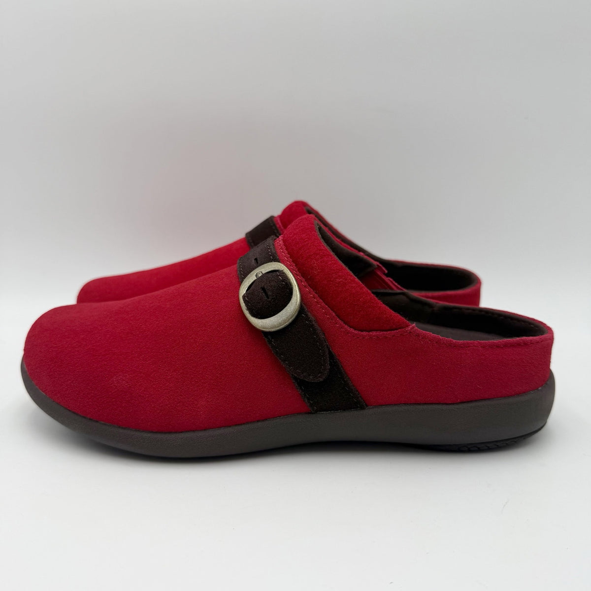 Spenco Womens Ashley Clogs Size 7.5 EU 38 Red Suede NIB