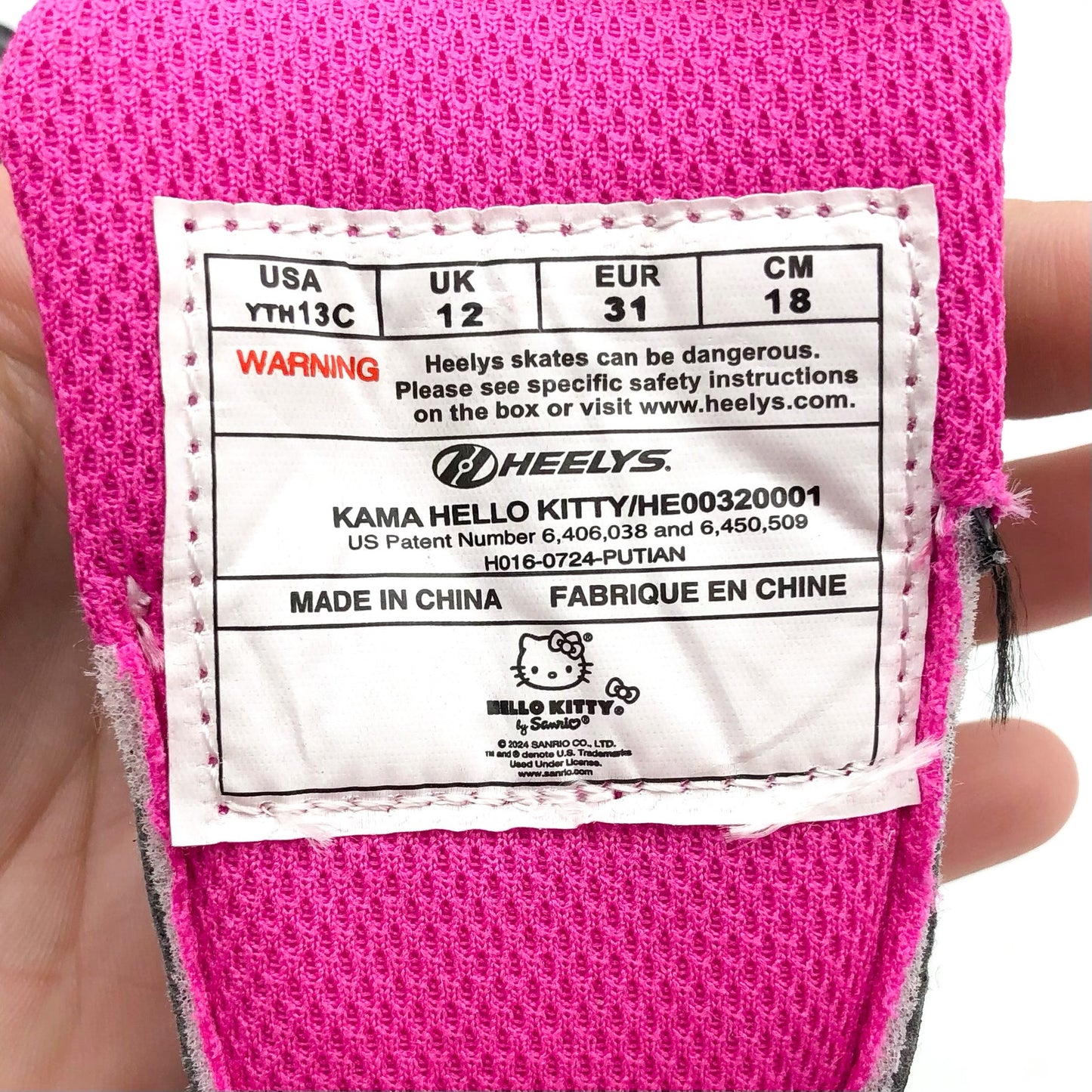 Heelys Girls Hello Kitty Kama Sneakers Youth 13 C EU 31 Black White Multi NIB
