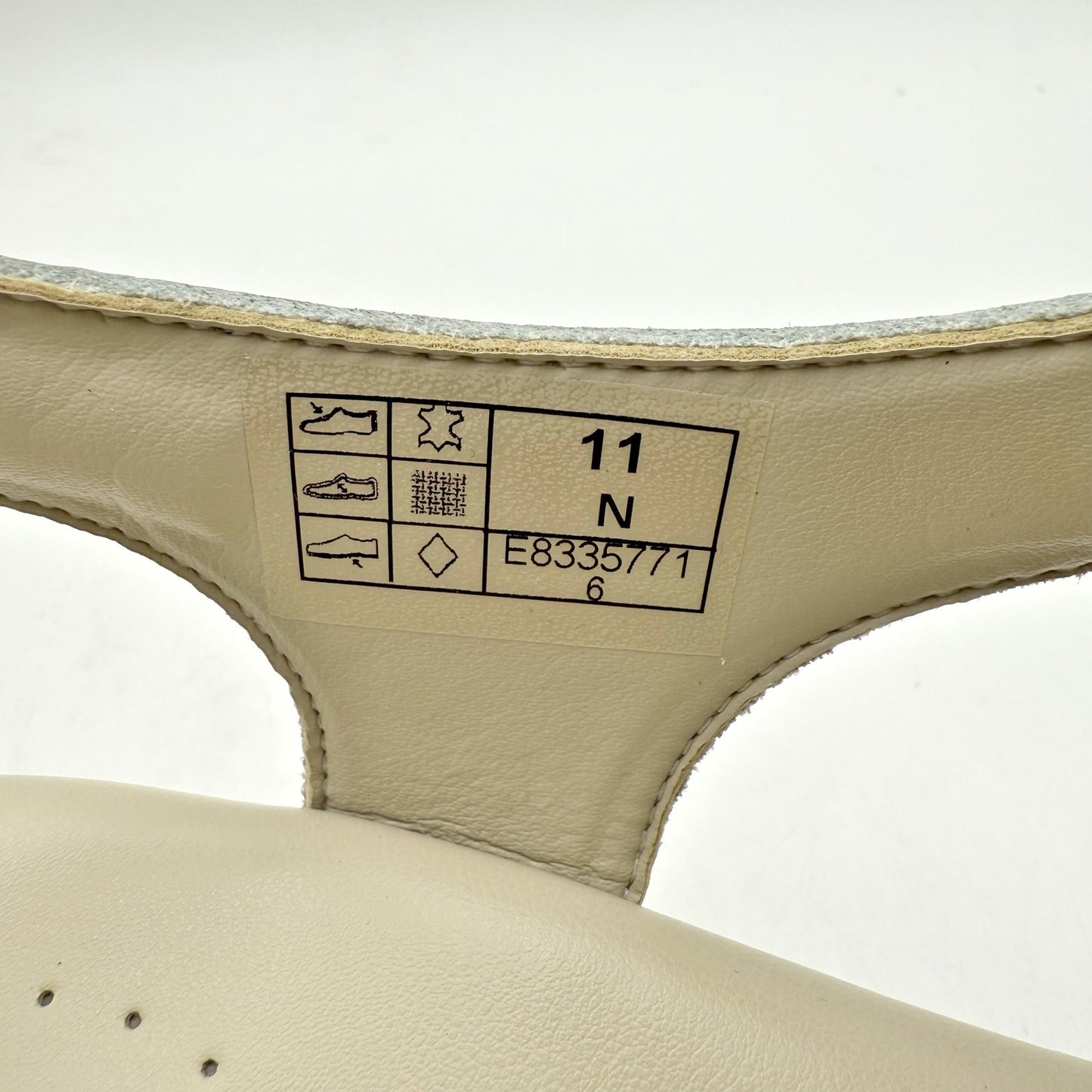 SAS Womens Suntimer Heeled Sandal US 11 Narrow Cream Leather NIB