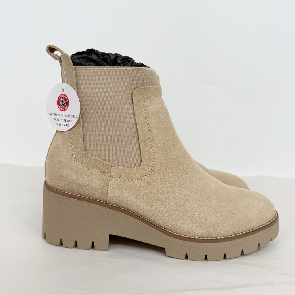 Blondo Womens Dyme Ankle Boots US 10 M Beige Sand Suede Waterproof NWOB