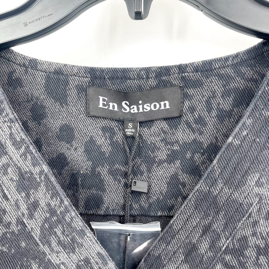 EN SAISON Womens Harlow Denim Romper Small Grey Charcoal Animal Print Belted NWT