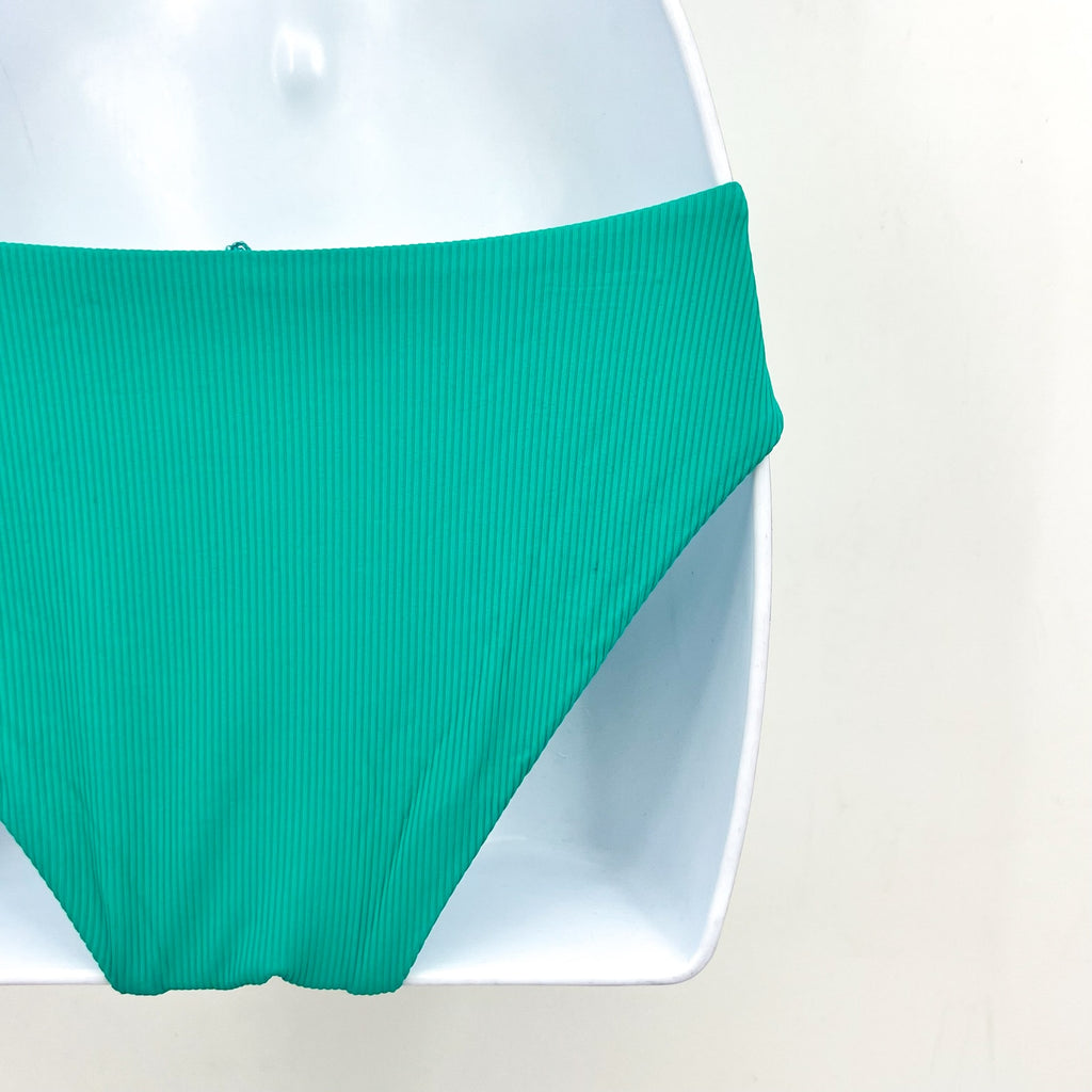BECCA Women's Modern Edge Buckle Hipster Bikini Bottoms Small Green Peacock NWOT