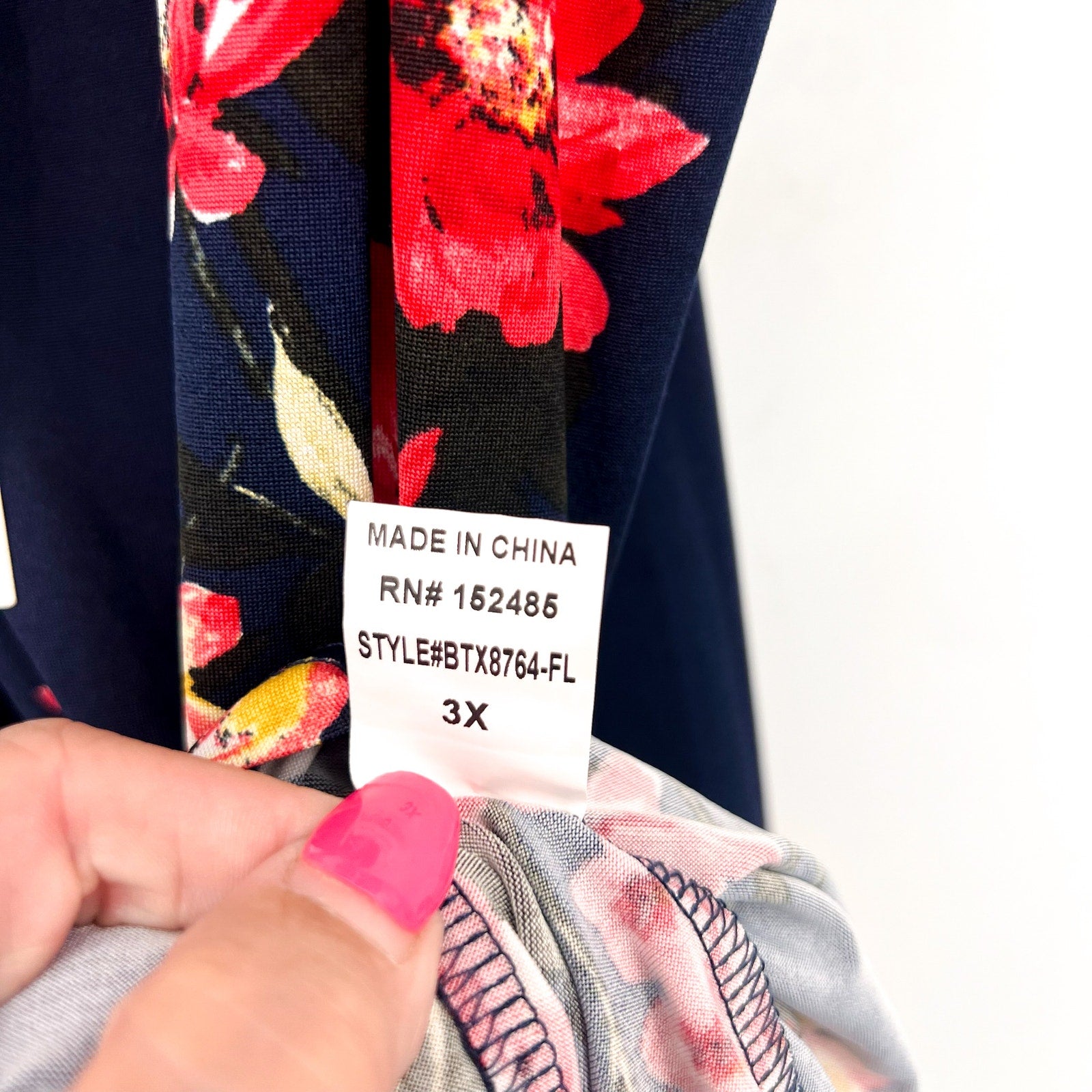 PAPERMOON Women's Basima Back Detail Knit Top 3X Navy Blue Floral Stitchfix NWT