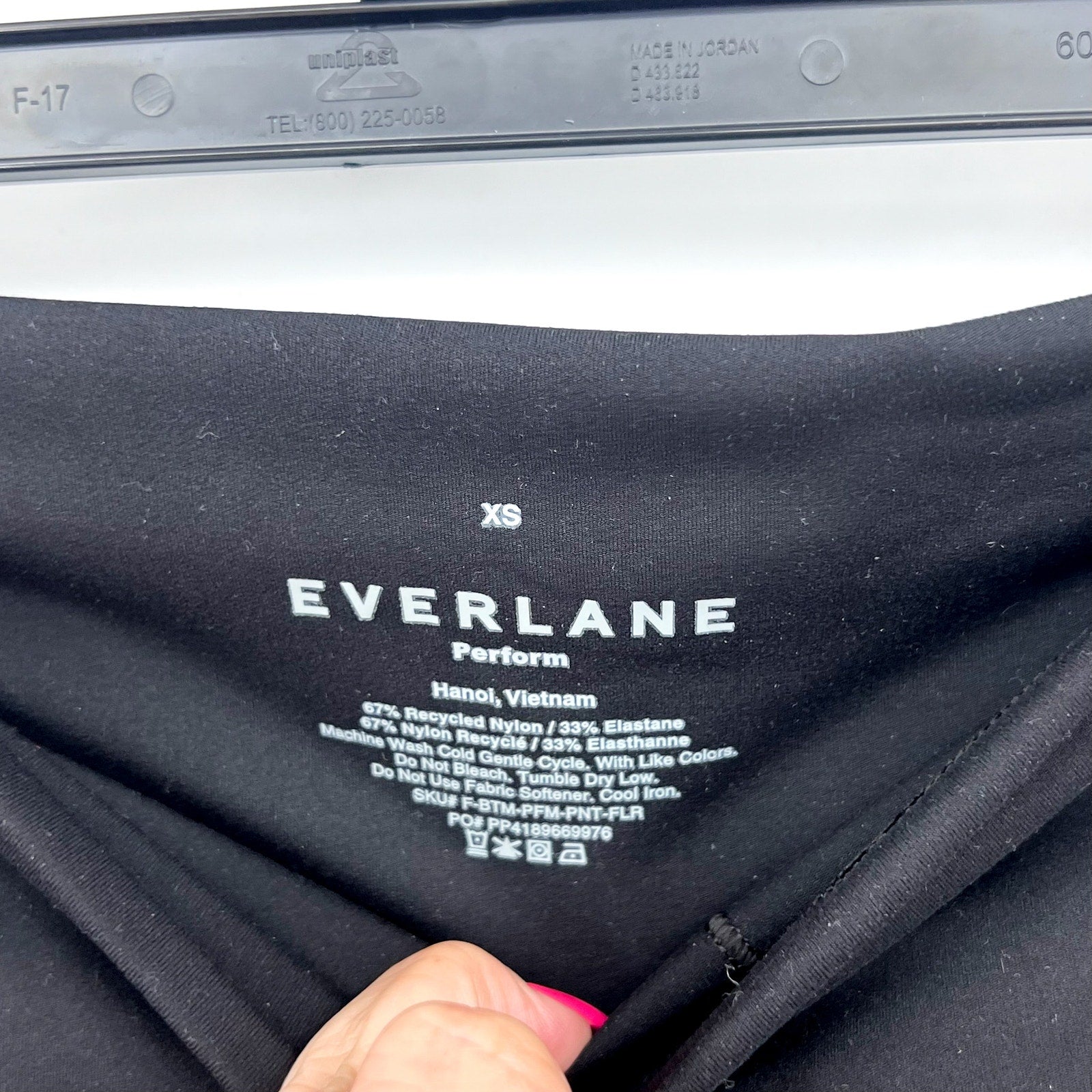 EVERLANE Women's The Perform Flare Leggings XS Black High Waisted NWT