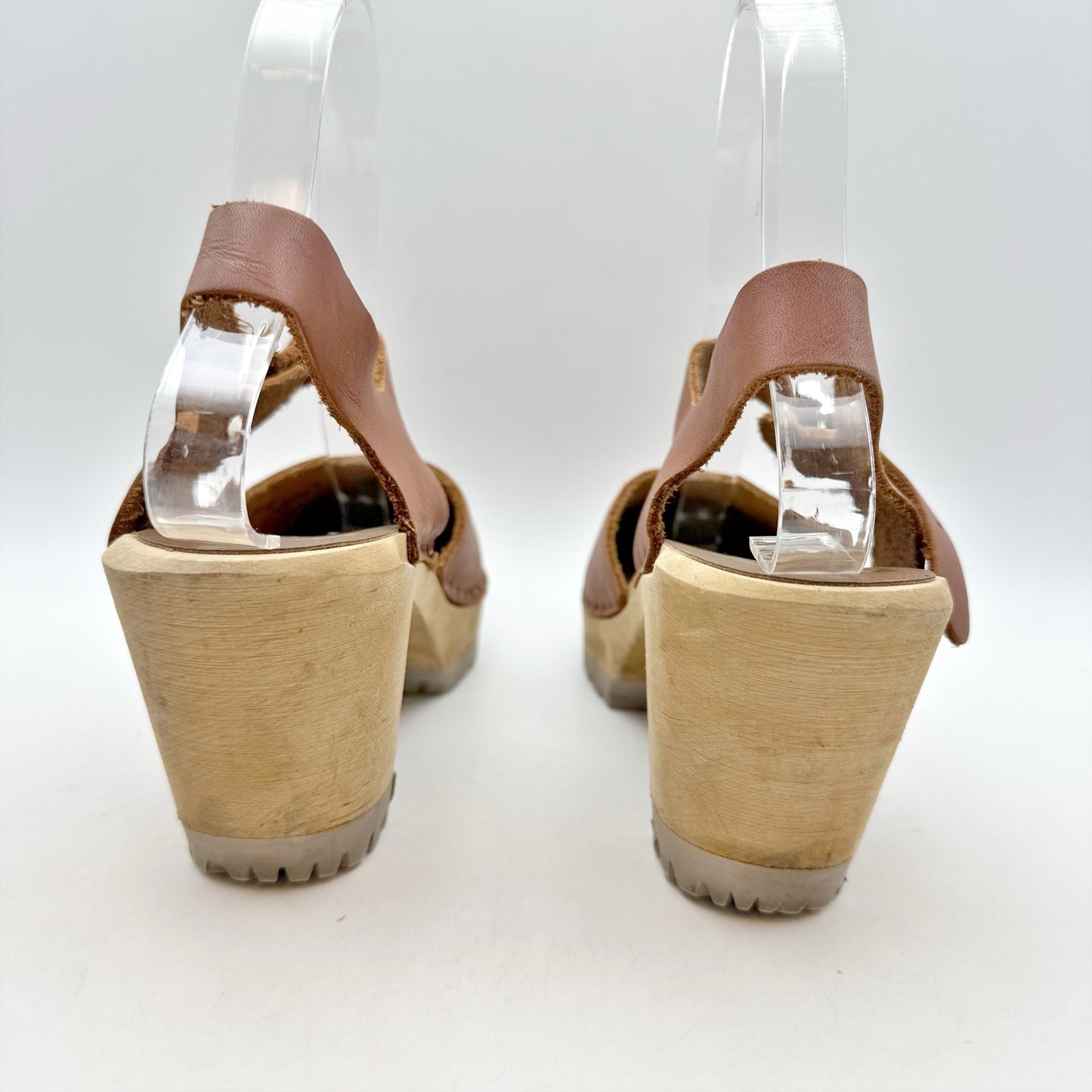 MIA Womens Abba Clogs EU 36 US 6 Luggage Brown Leather Wooden Heel NWOB