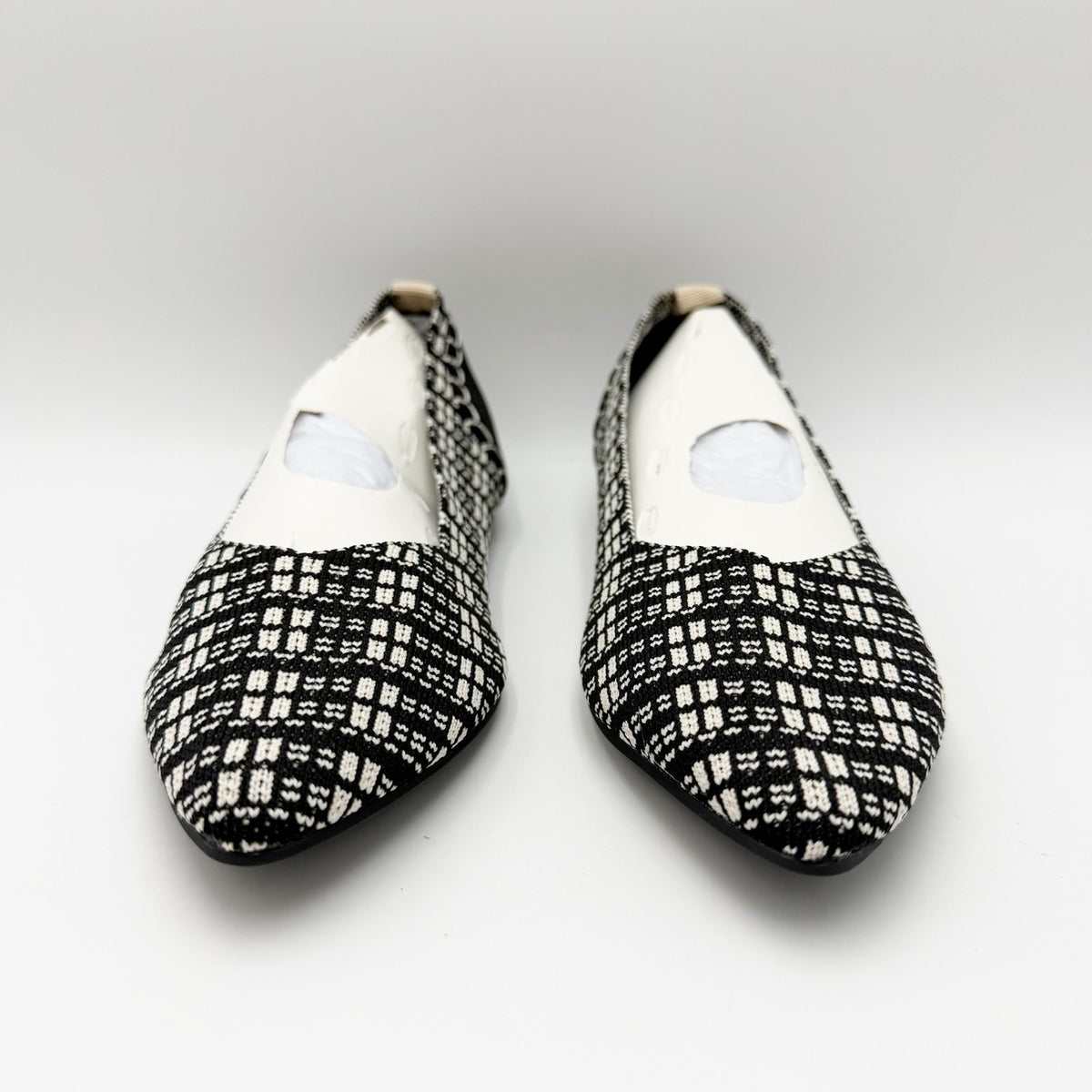 MIA Womens Lissy Fly Ballet Flats Size 6.5 M Black White Plaid Knit NWOB