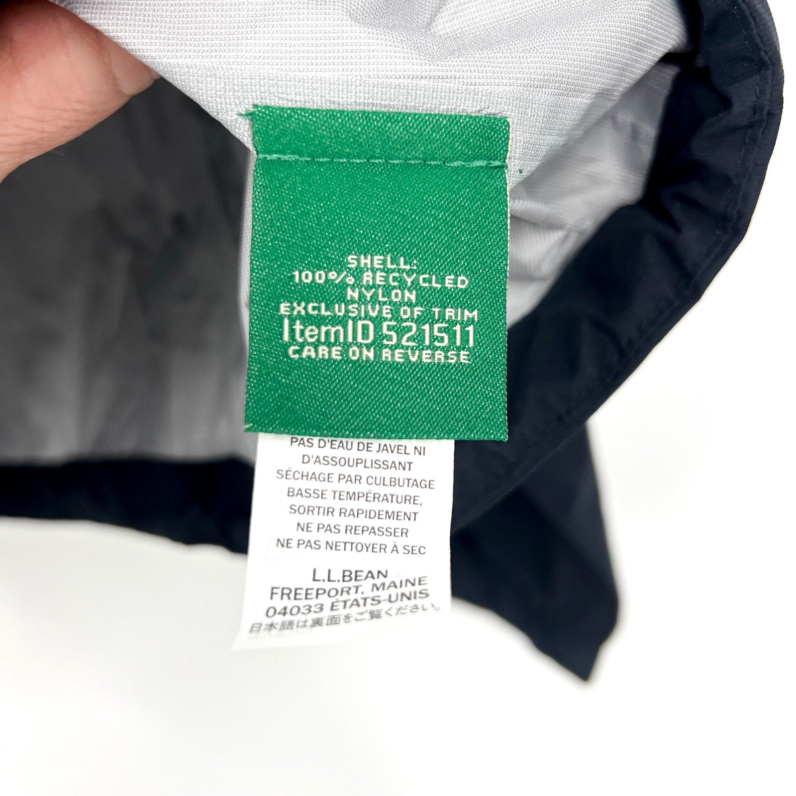 L.L. BEAN Women's Wharf Street Rain Jacket Large Reg Midnight Black Hooded NWT