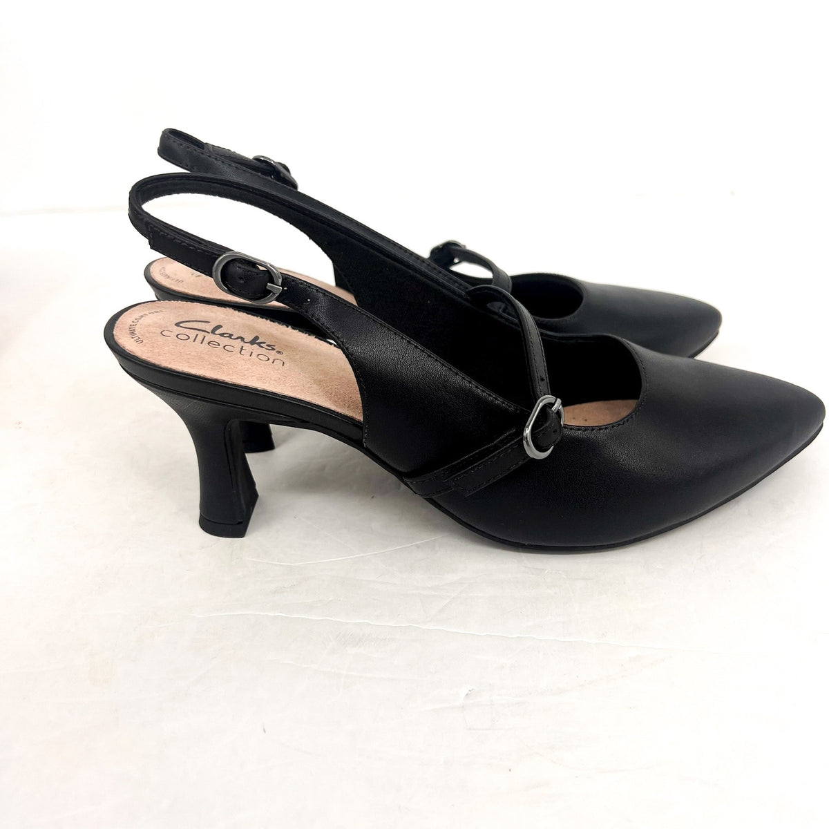 CLARKS Women's Kataleyna Ruby Buckle Dress Pumps Size 8.5 WIDE Black Leather NIB
