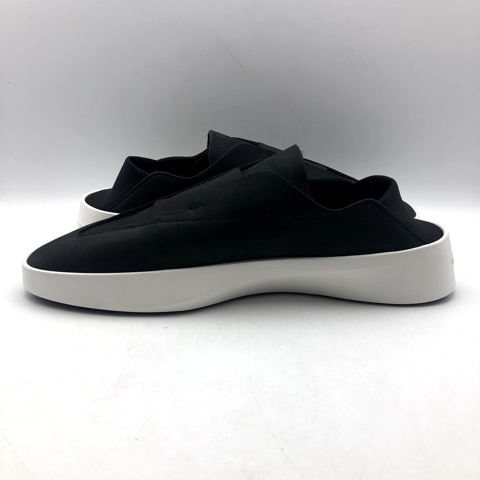 Wolf & Shepherd Cruise Ace Slip On Sneaker Mens 7.5 Womens 9 Black Leather NIB