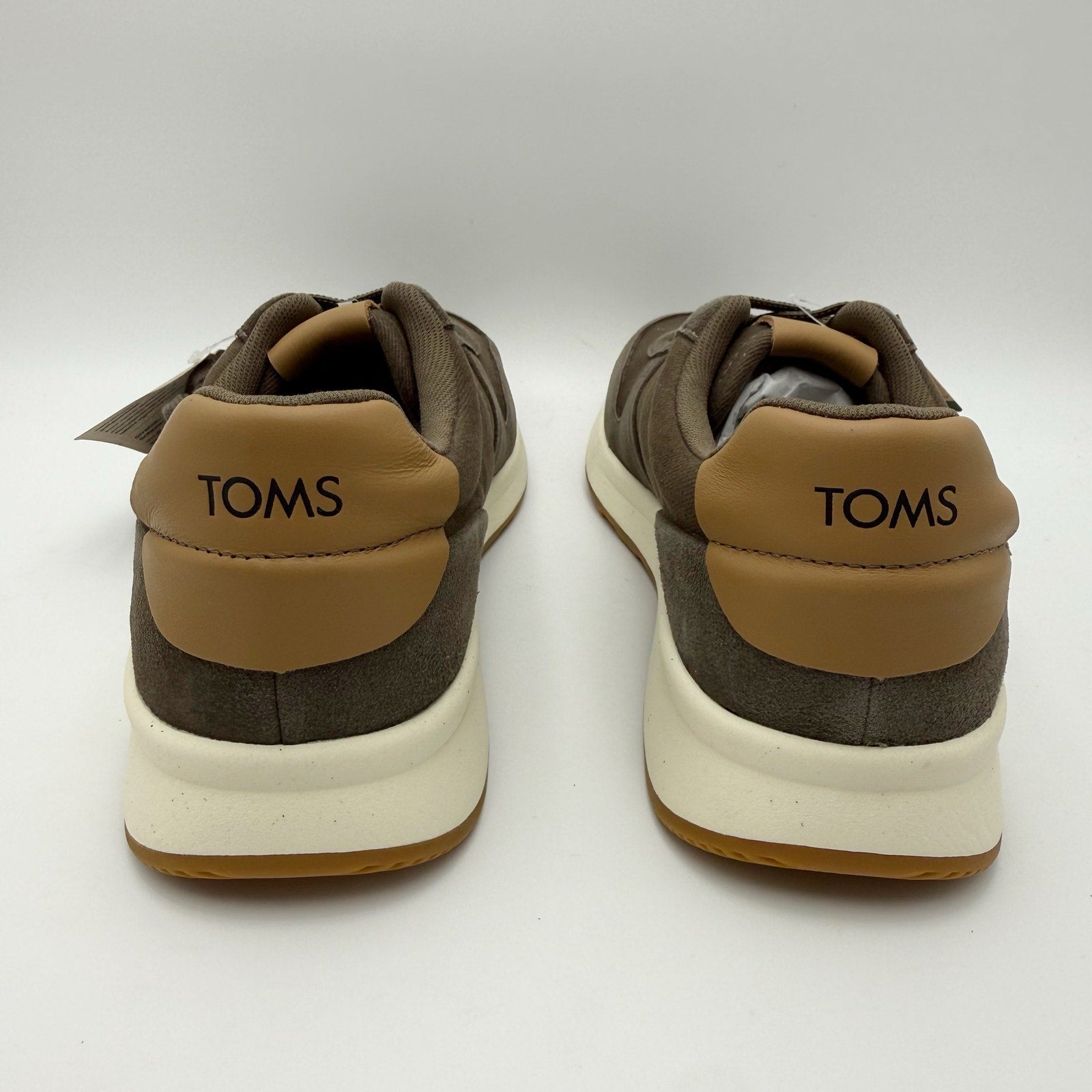 Toms Mens Travel Lite Retro Casual Sneakers Size 11 EU 44 Olive Brown Suede NIB