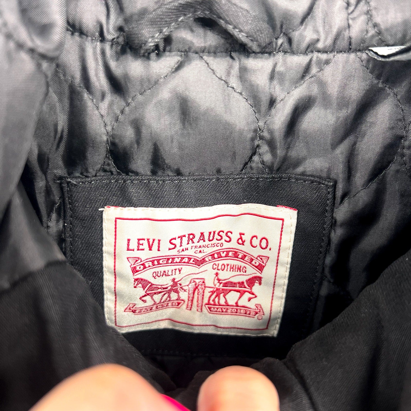 LEVI'S Women's Hooded Field Jacket XL Black Cotton Four Pocket NWT