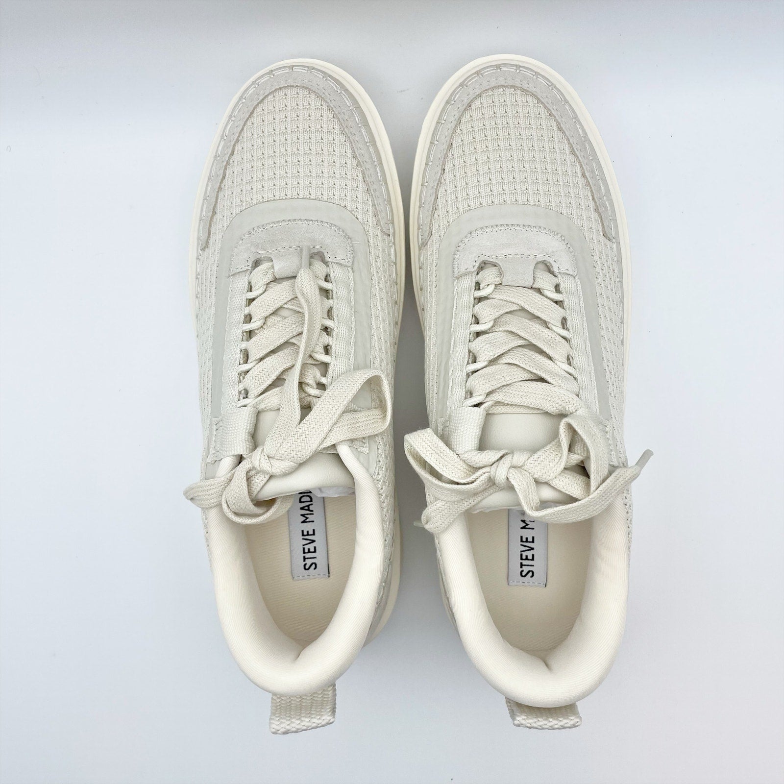 Steve Madden Womens Charlie Casual Sneakers US 8 M Beige Cream Tan Lace-Up NIB