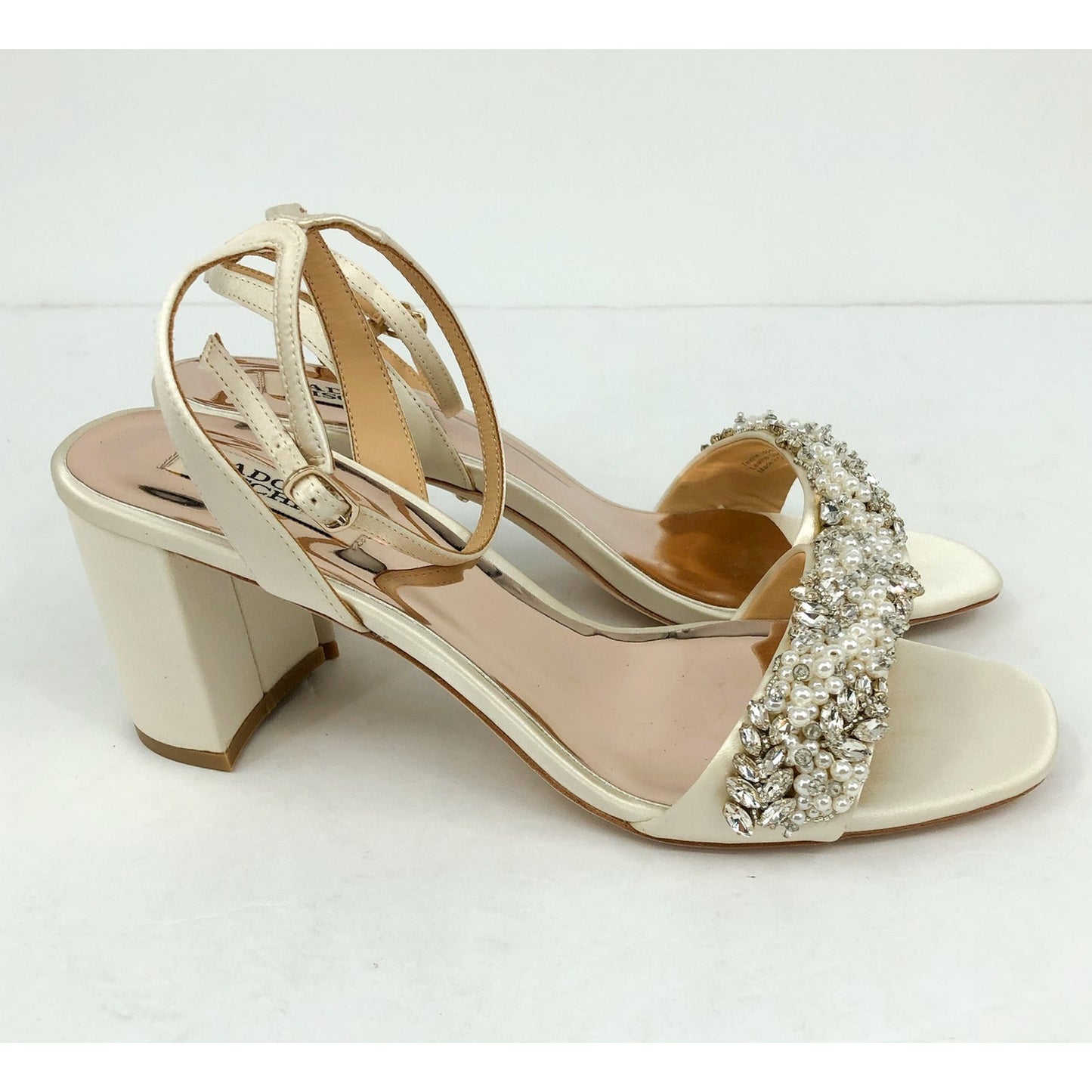 Badgley Mischka Womens Marsha Satin Heels US 9 Ivory Sandals Rhinestone NWOB