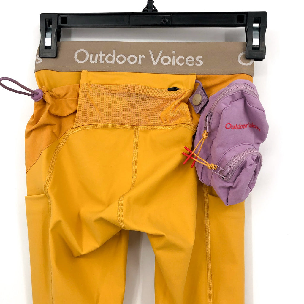 OUTDOOR VOICES Women's Snacks 7/8 Leggings XS Yellow Cider Mini Sidepack NWT