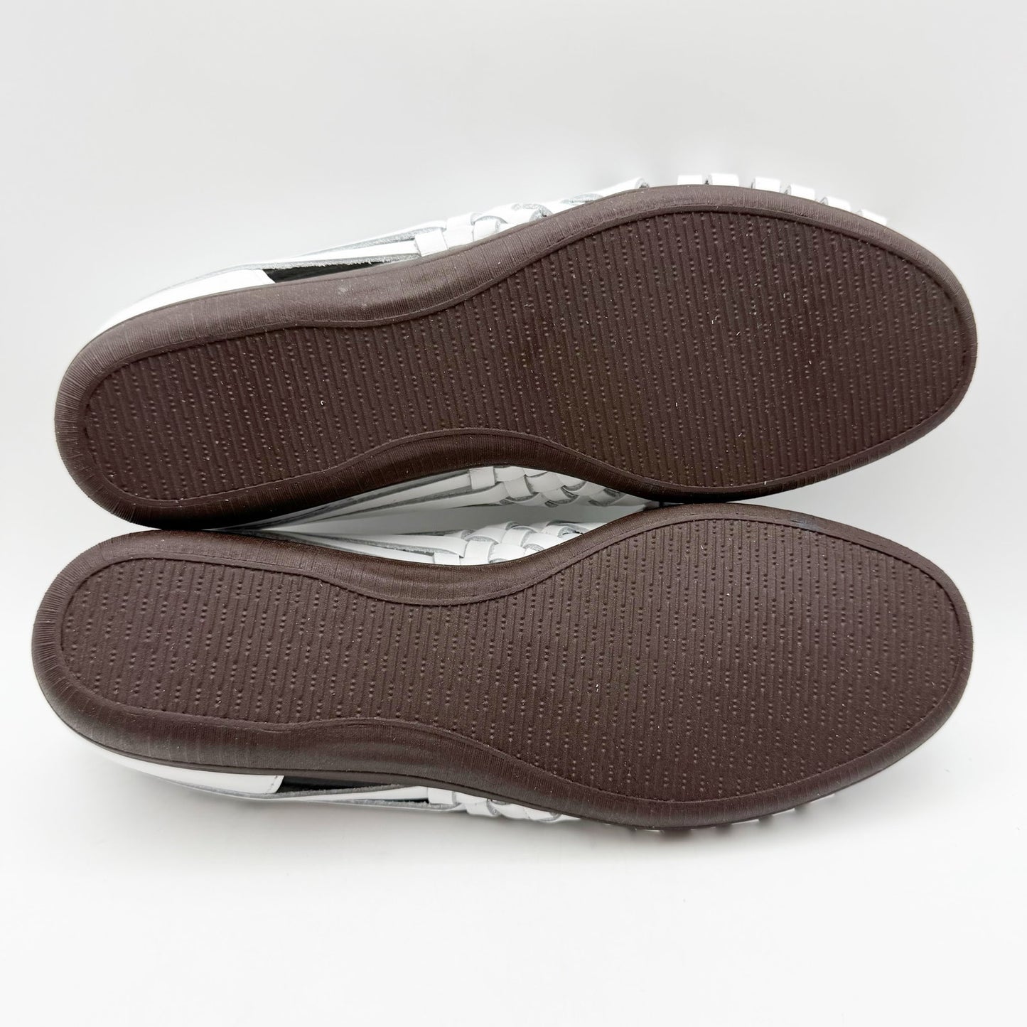 Comfortiva Womens Trinidad Sandals US 11 Wide EU 41-42 White Leather NIB