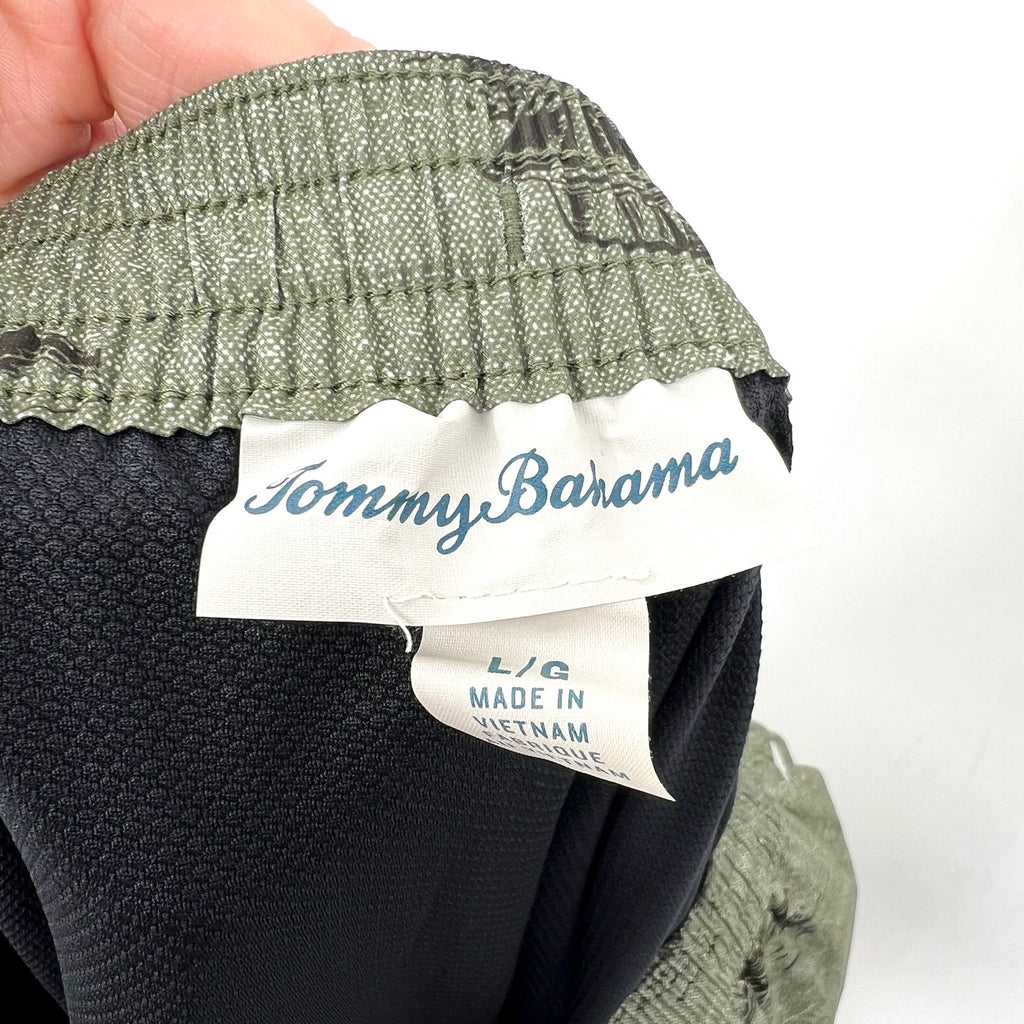 TOMMY BAHAMA Men’s Island Zone Hybrid Board Shorts Large Army Green 6-Inch NWT