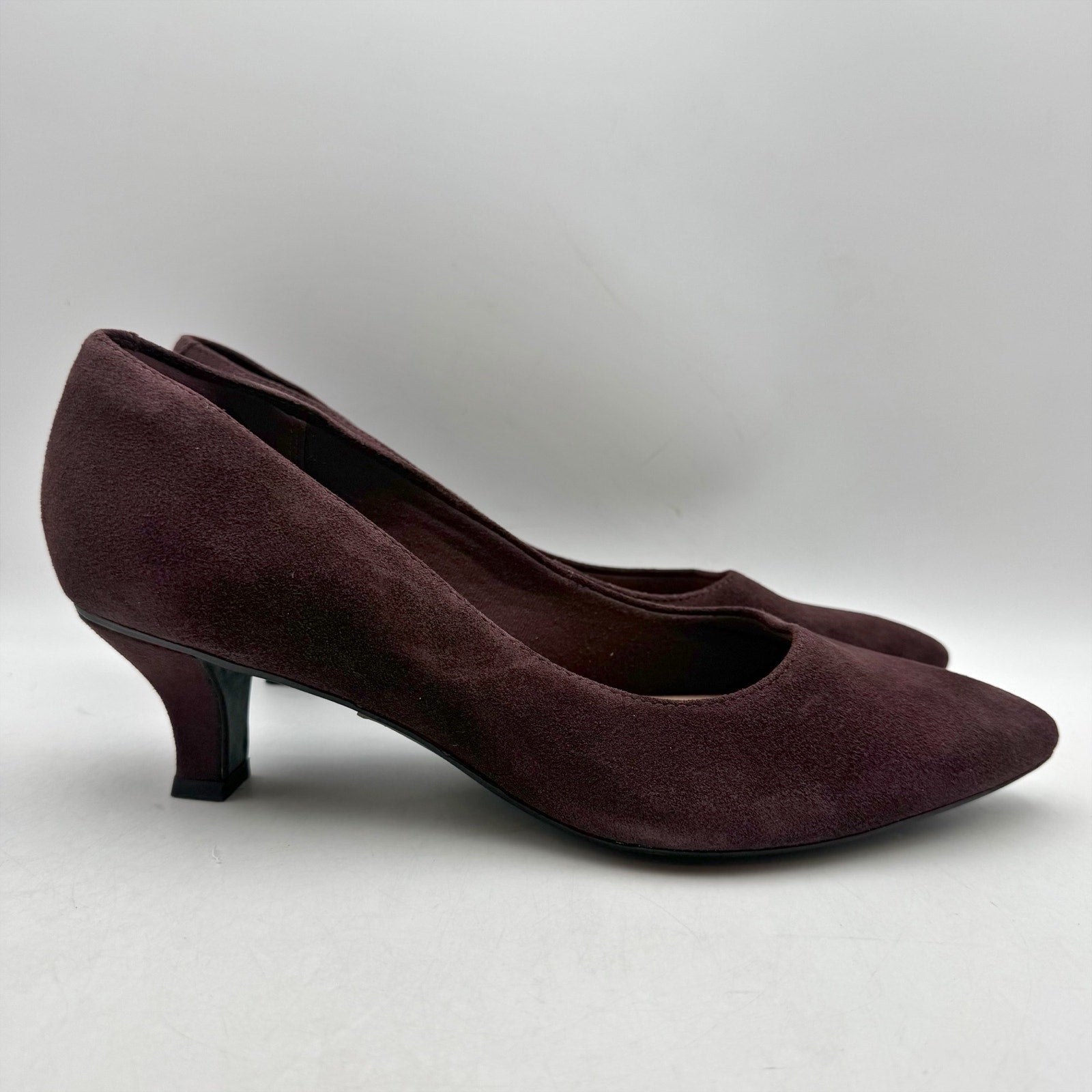 Clarks Womens Kepley Vine Pumps US 11 M Burgundy Purple Heels Suede NWOB