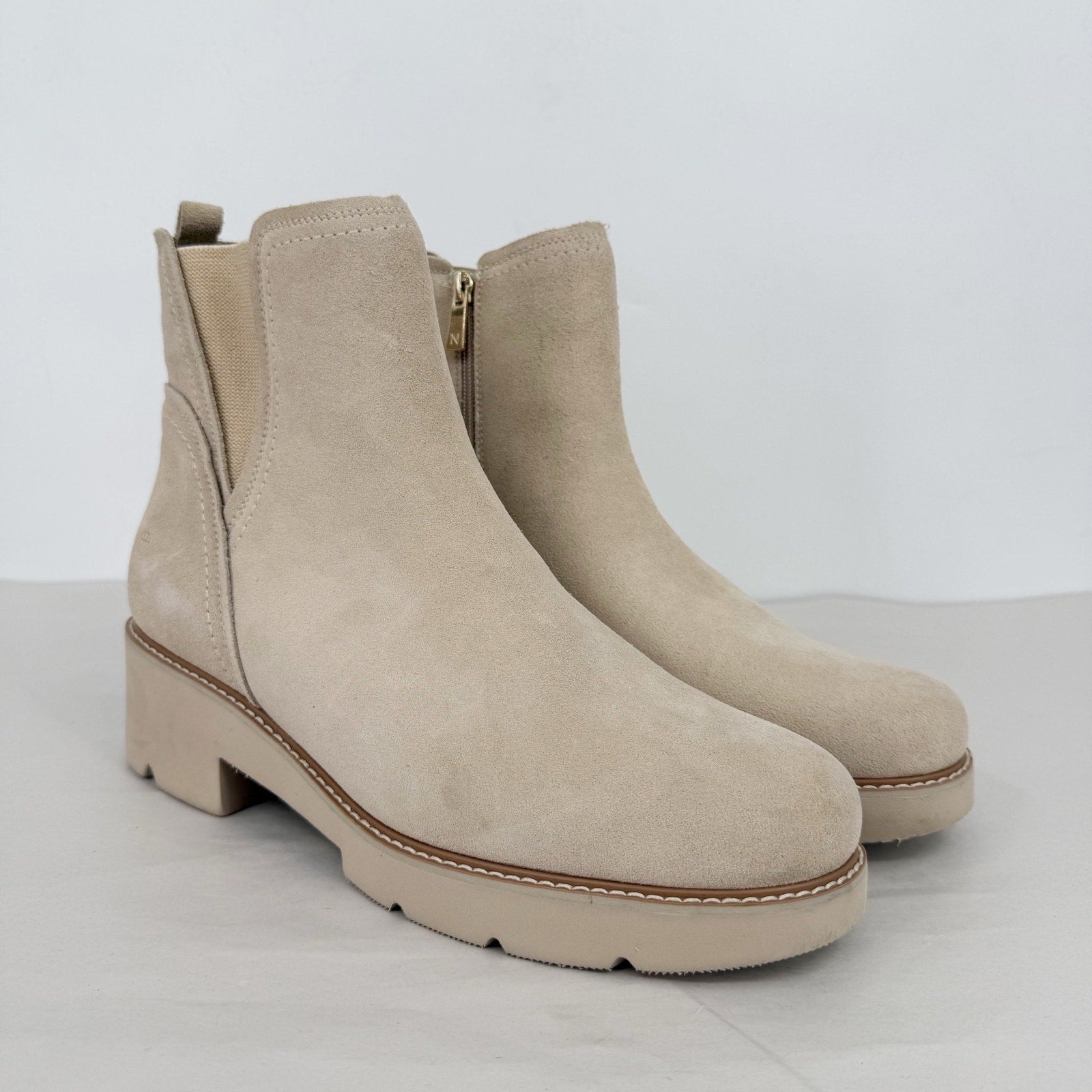 Naturalizer Womens Darry Platform Ankle Booties Size 12 WIDE Beige Suede NWOB