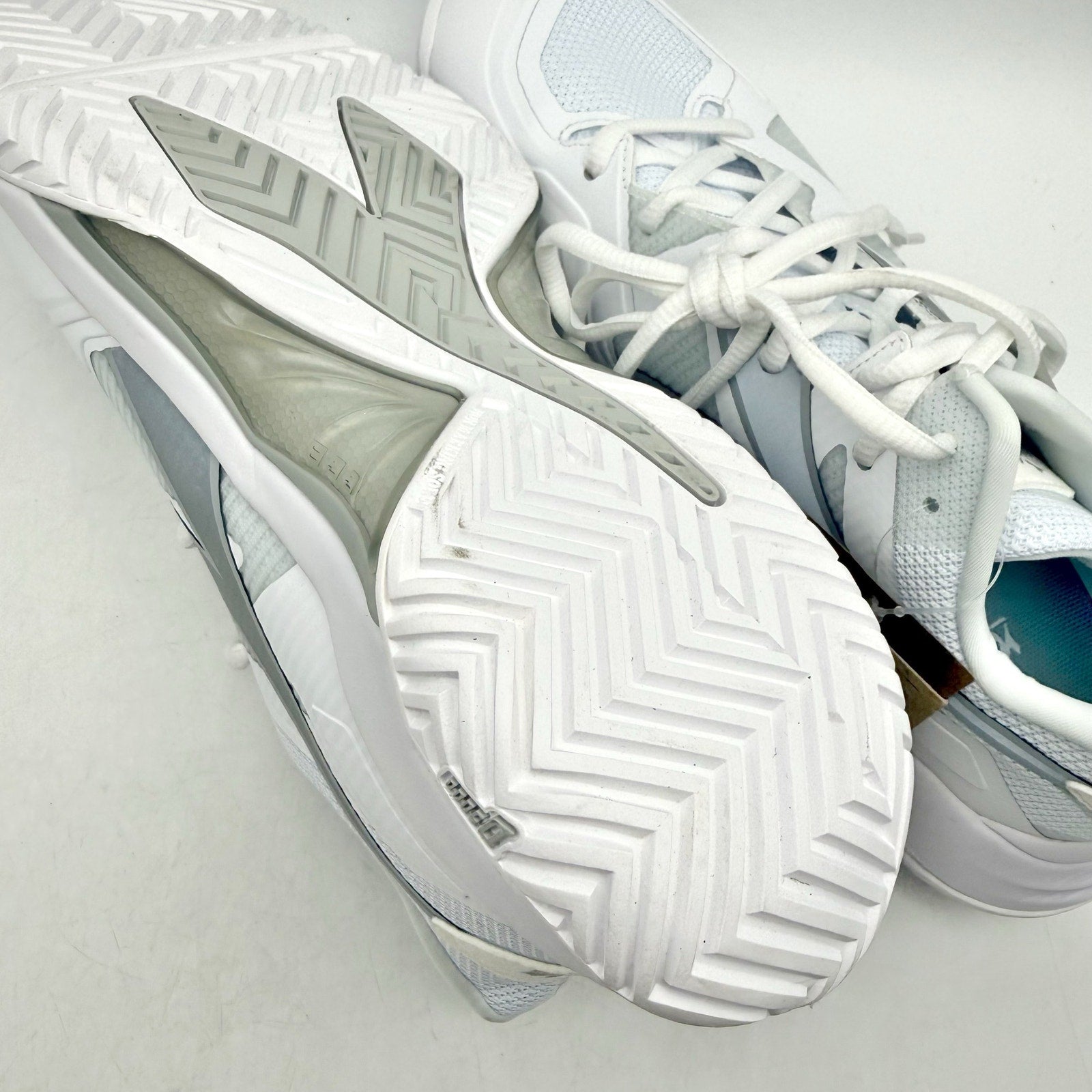 Diadora Womens B.ICON 2 Tennis Sneakers US 10 EU 41 White Silver Athletic NWOB