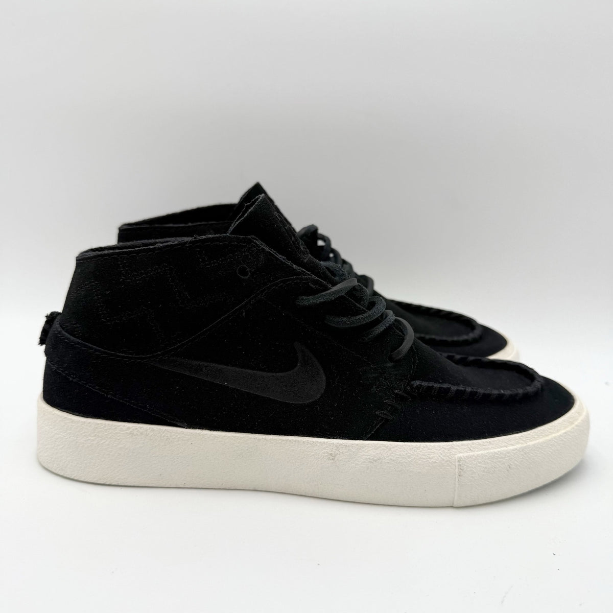 Nike Big Kids Zoom Stefan Janoski Mid SB Sneakers Size 5.5 Black Leather NWOB