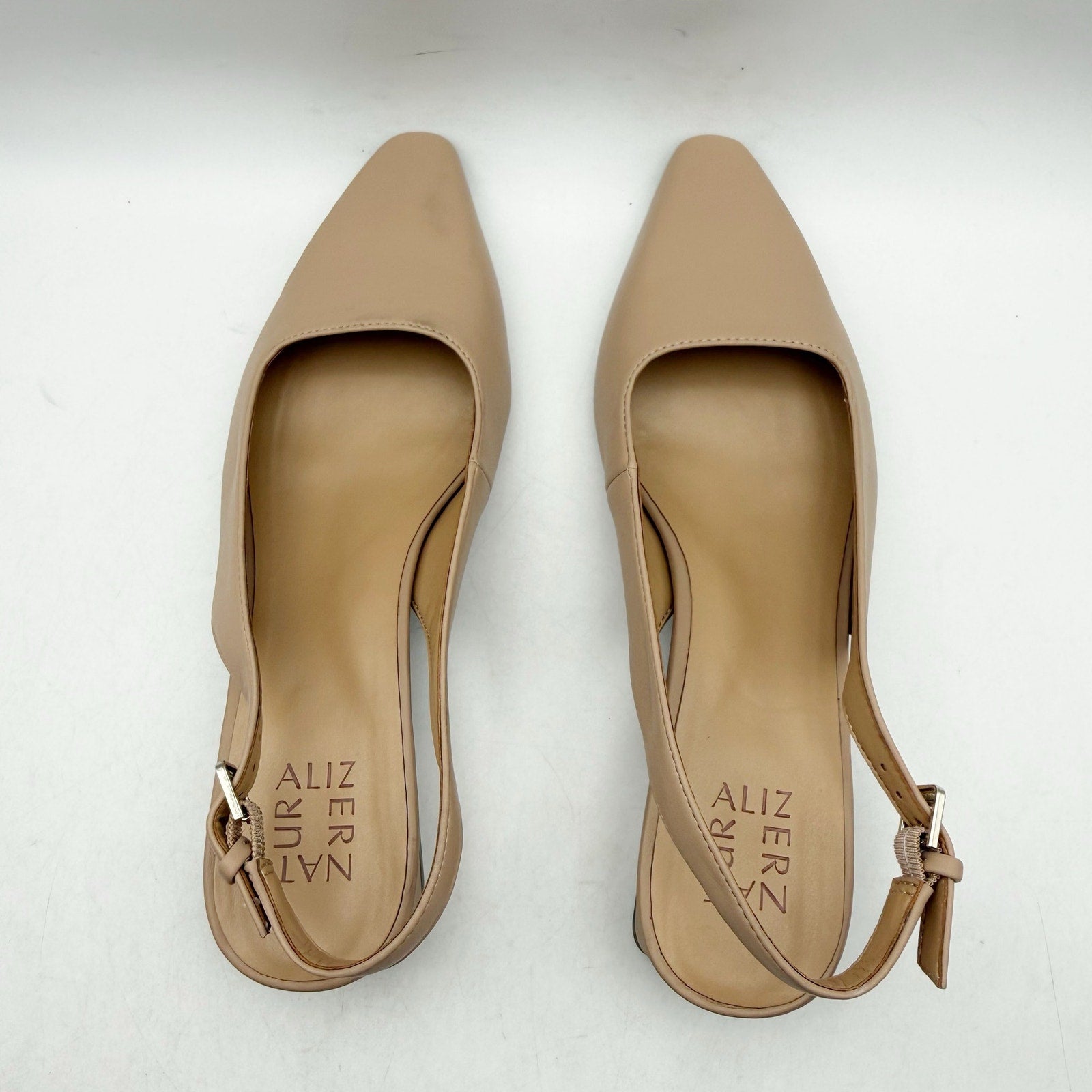 Naturalizer Womens Ginger Slingback Pumps Size 8.5 WIDE EU 39 Beige Nude NWOB