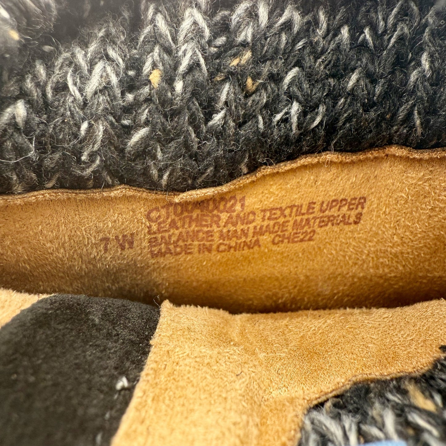 Comfortiva Womens Salem Casual Boots US 7 Wide EU 38 Black Suede Waterproof NIB