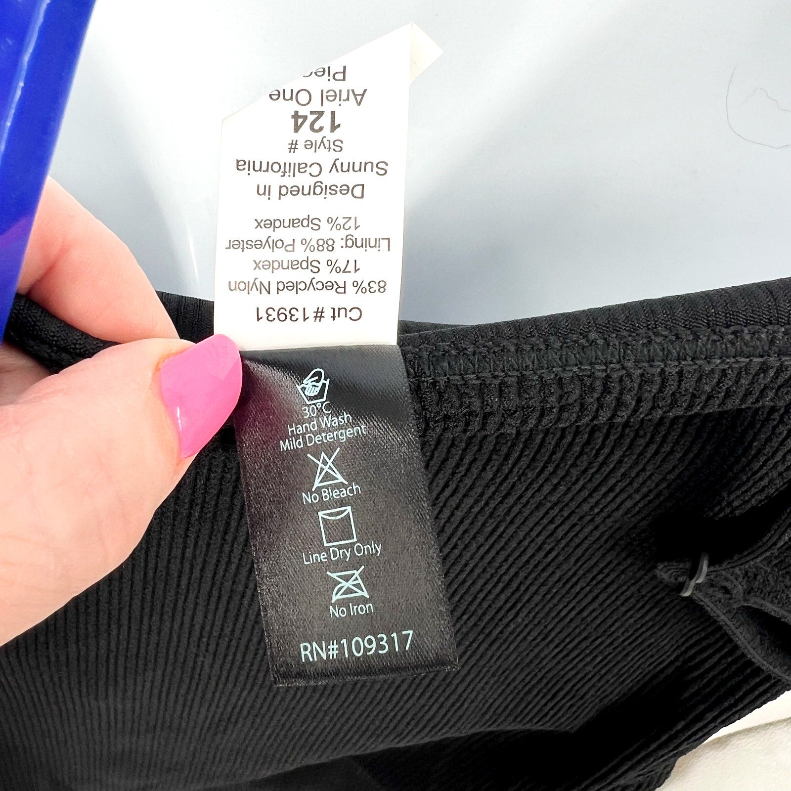 Pacifica x SUNSETS Women's Ariel One Piece Swimsuit Large Black Rib NWT