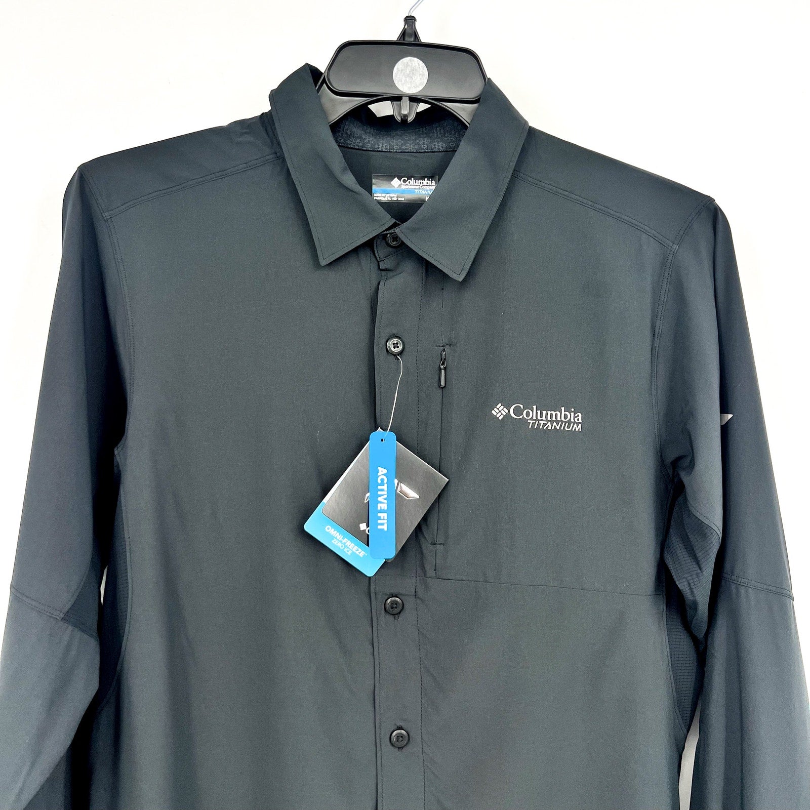 COLUMBIA Men's Cirque River Long Sleeve Shirt Medium Black Vented Woven NWT