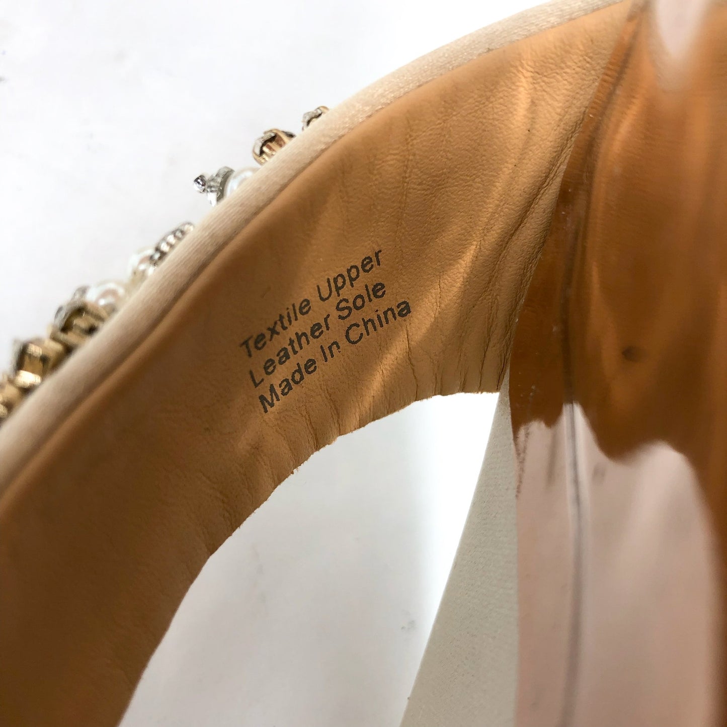 Badgley Mischka Womens Marsha Satin Heels US 9 Ivory Sandals Rhinestone NWOB