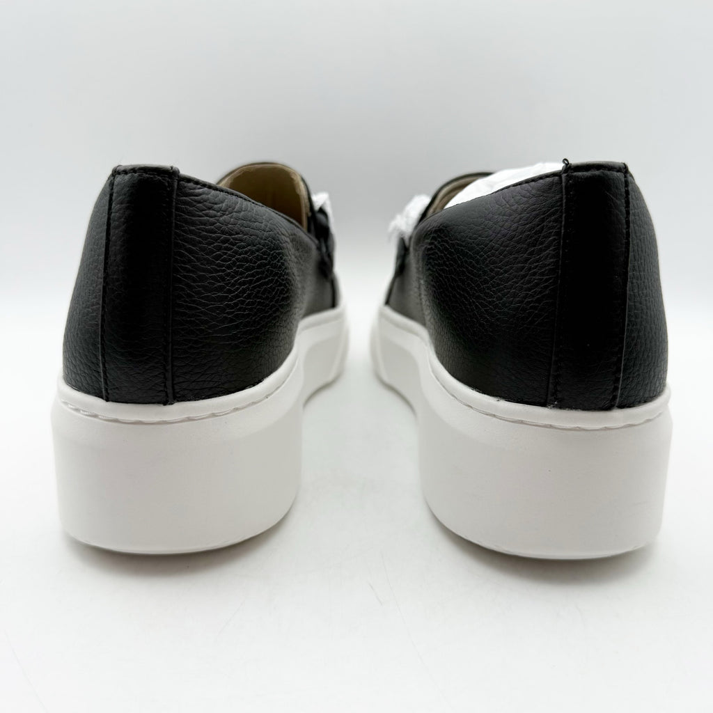 Naturalizer Womens Daphne Casual Sneakers US 12M EU 43 Black Leather Slip on NIB
