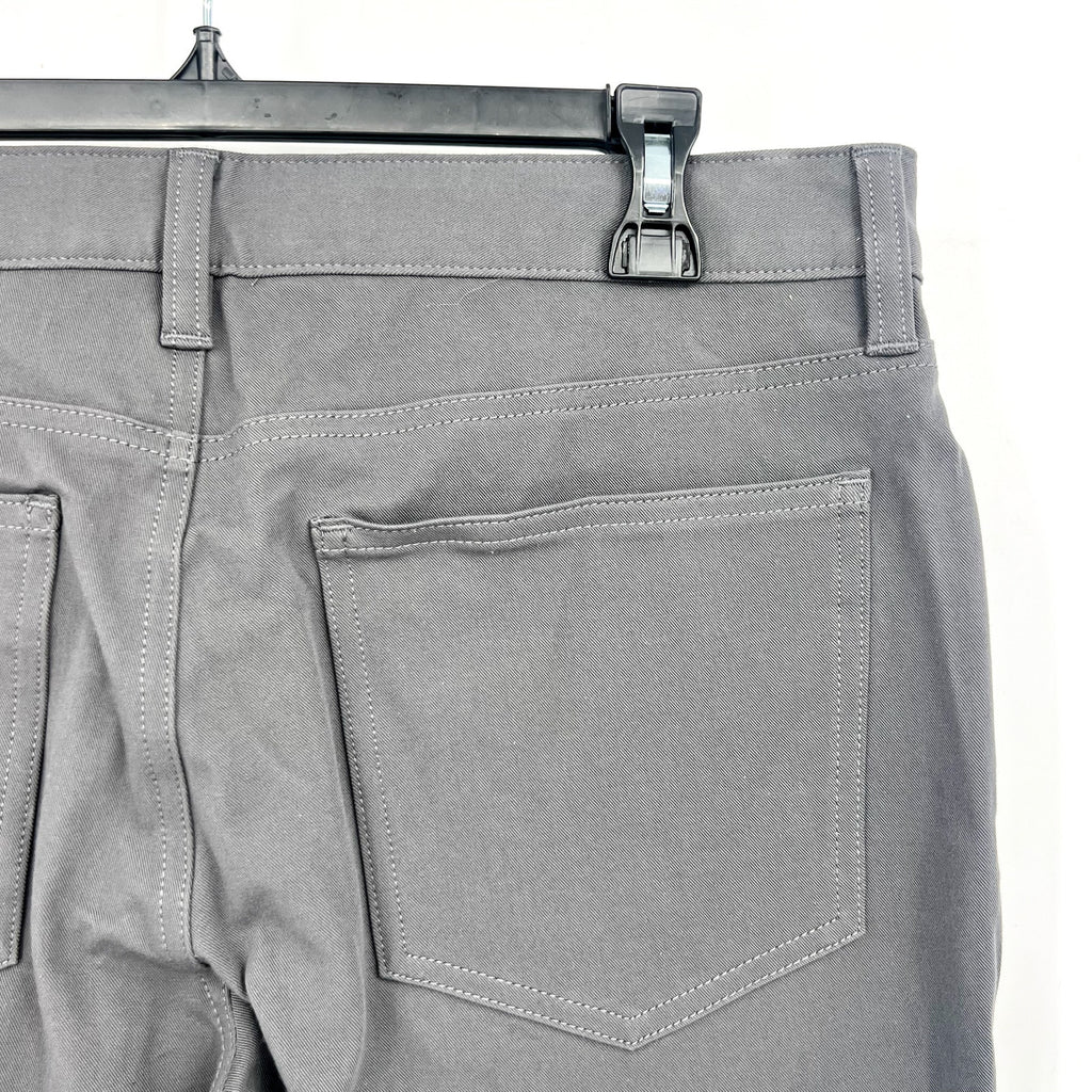 EVERLANE Men's Performance Pant 32x30 Grey Slim Fit Uniform 5-Pocket NWT