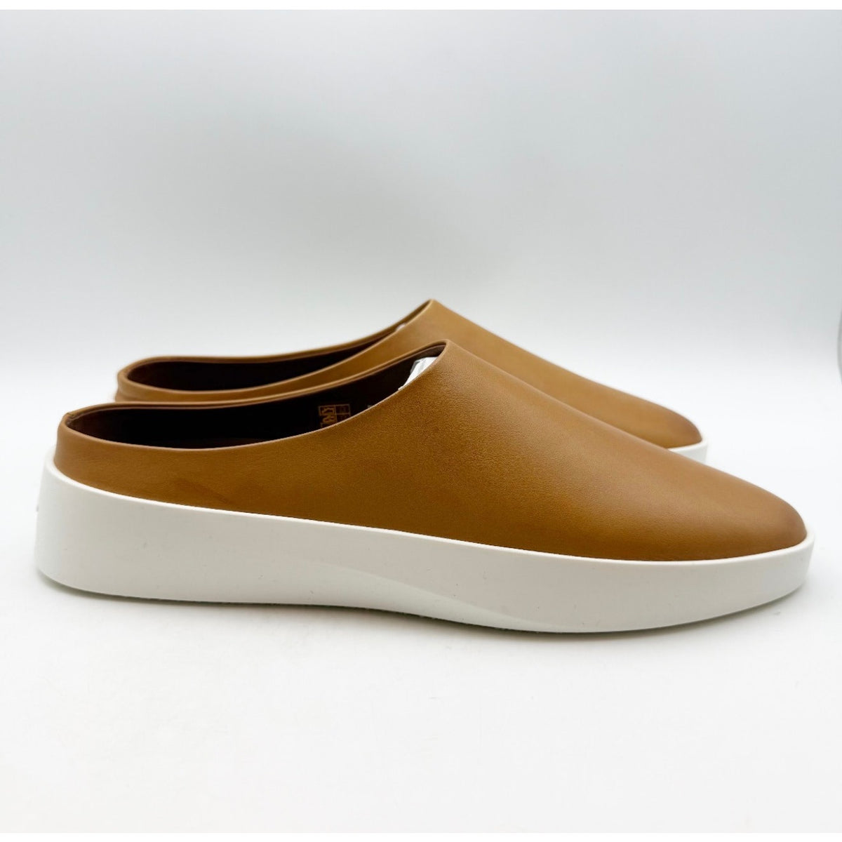 WOLF & SHEPHERD Cruise Mule Slip On Shoes Mens 8 Womens 10 Honey Brown NIB