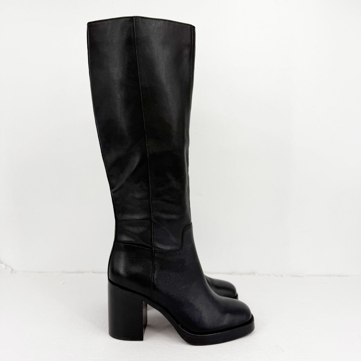 Vince Camuto Womens Gibi Knee High Boots Size 10 M Black Leather NIB
