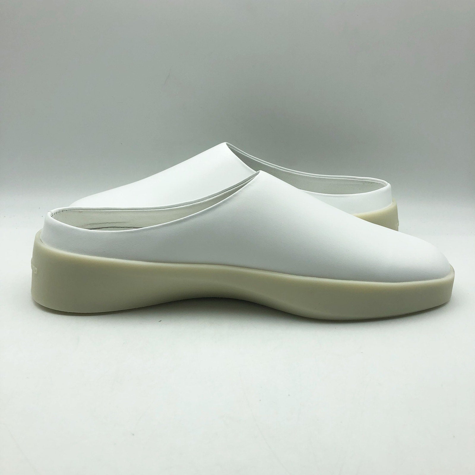Wolf & Shepherd Mens Cruise Mule Slip On Shoes Size 11 White Vanilla Leather NIB