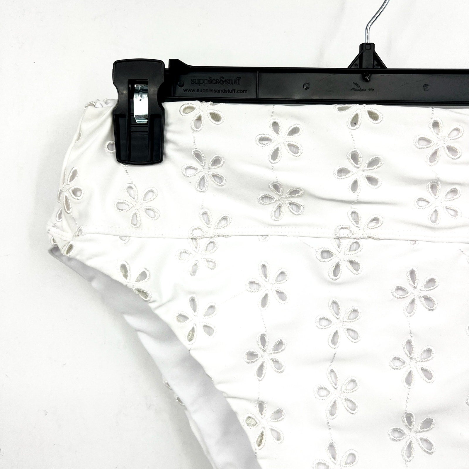 BEACH RIOT Women's Hazel Eyelet Bikini Bottom Large White Magnolia NWT