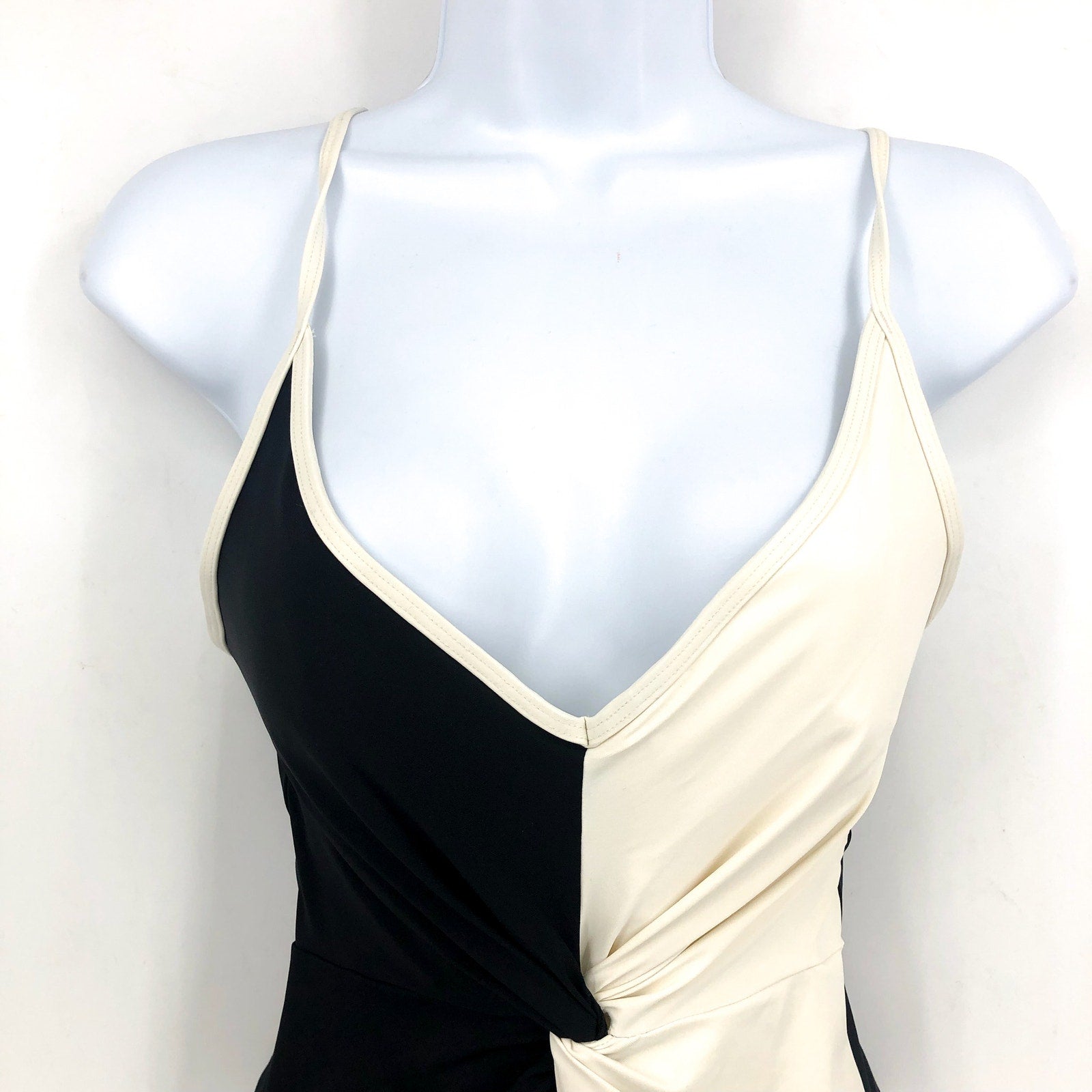 L*SPACE Women's Devi Classic One Piece Swimsuit Small Black Cream Colorblock NWT