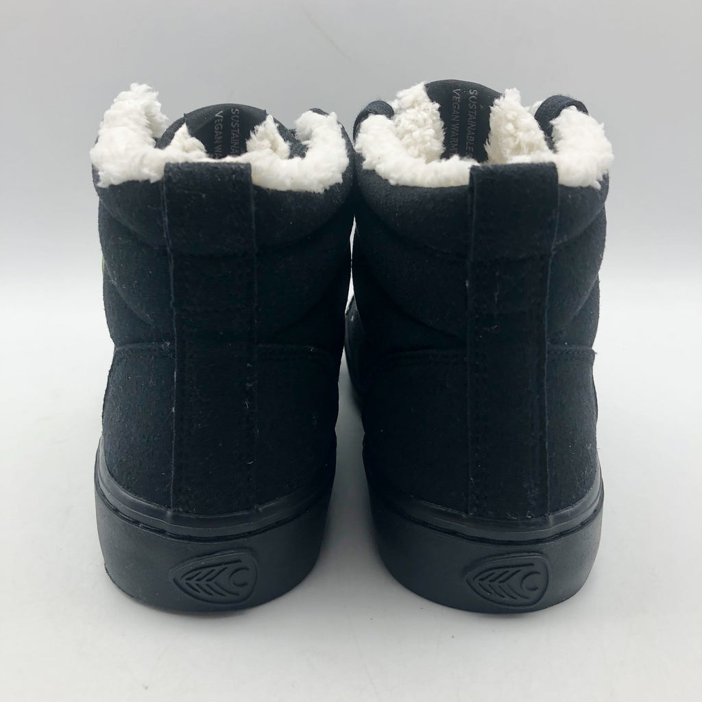Cariuma Womens OCA Therma High Sneakers Size 6 Black Water Repllent Suede NIB