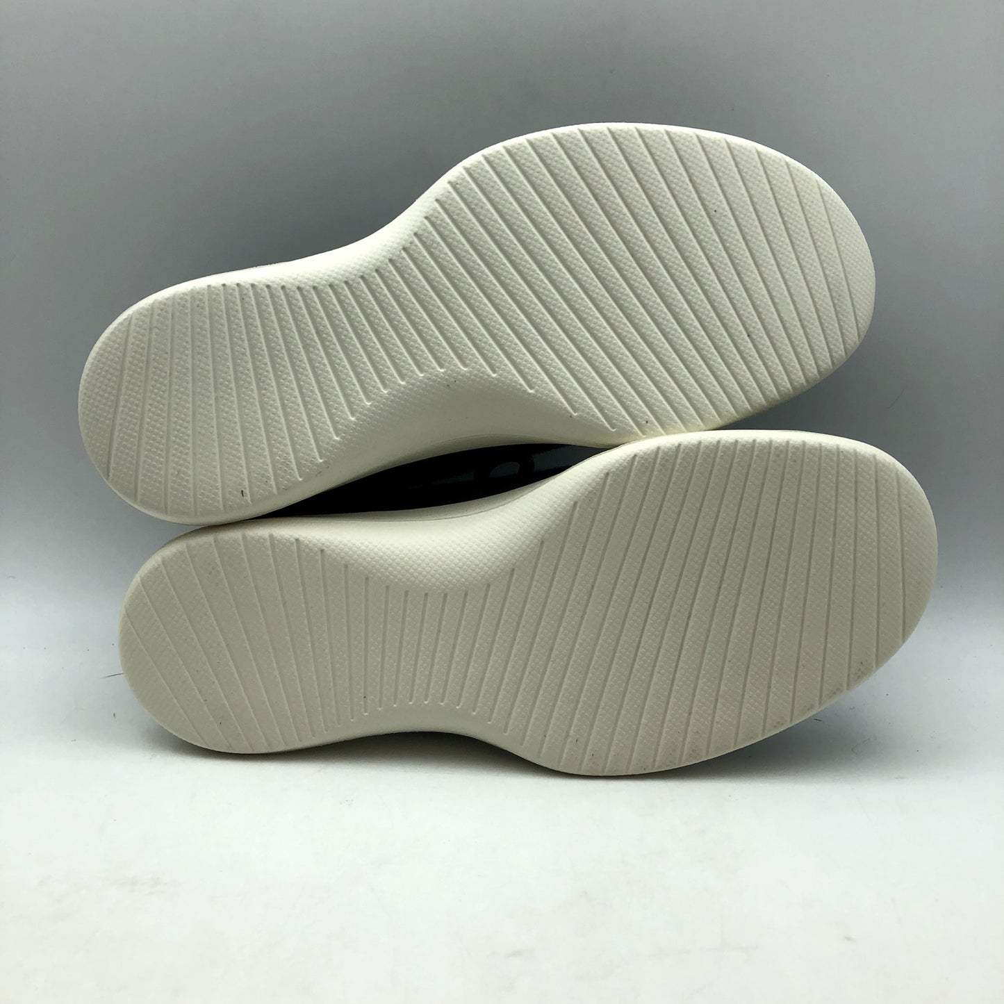 AllBirds Women's Wool Runners Tuke Jo Sneaker Size 6 Black