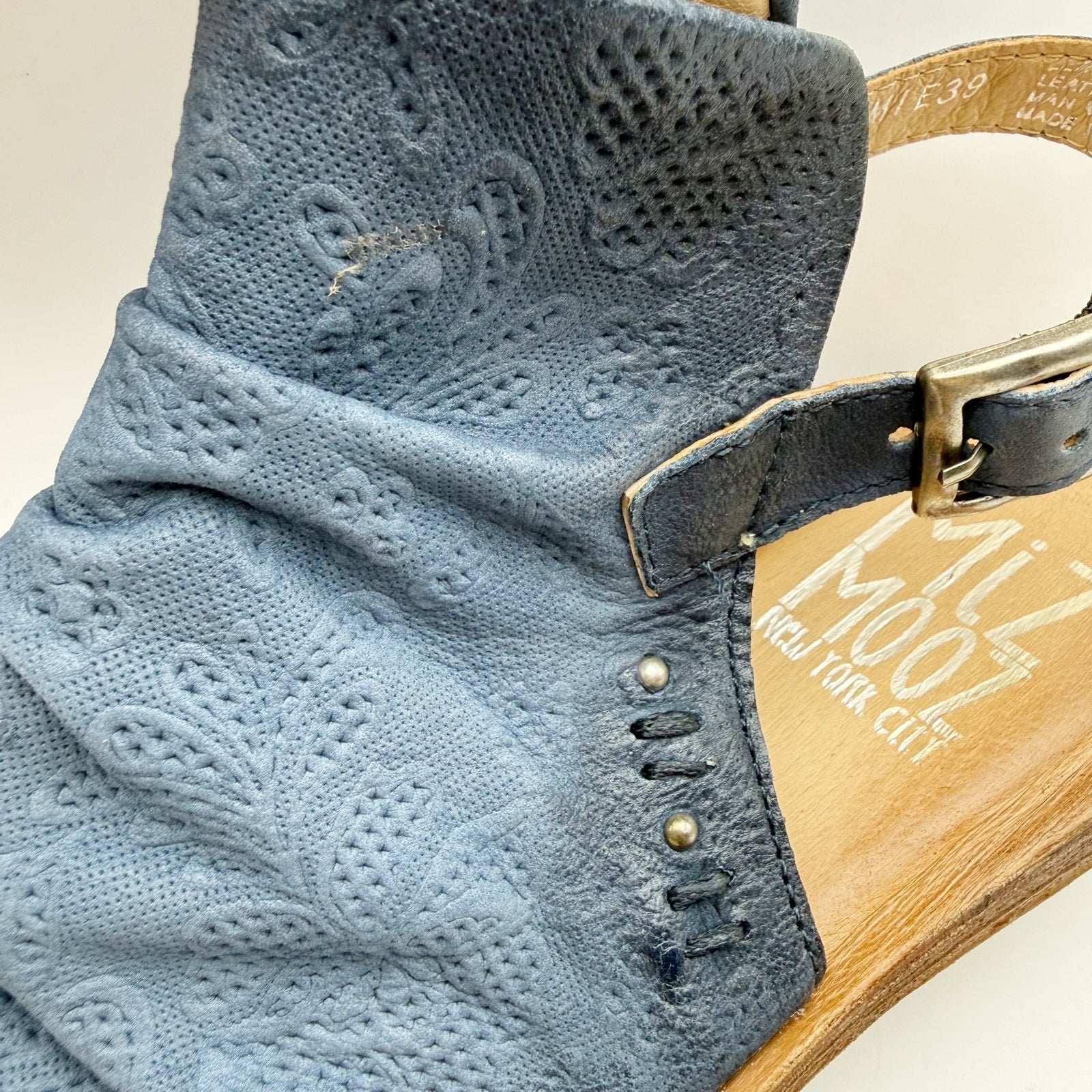 Miz Mooz Womens Fermie Sandals EU 39 US 8.5 Blue Leather NWOB