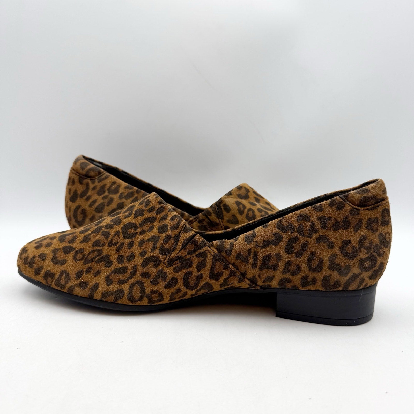 Clarks Womens Juliet Palm Loafers US 8.5 Wide EU 39.5 Brown Leopard Suede NWOB