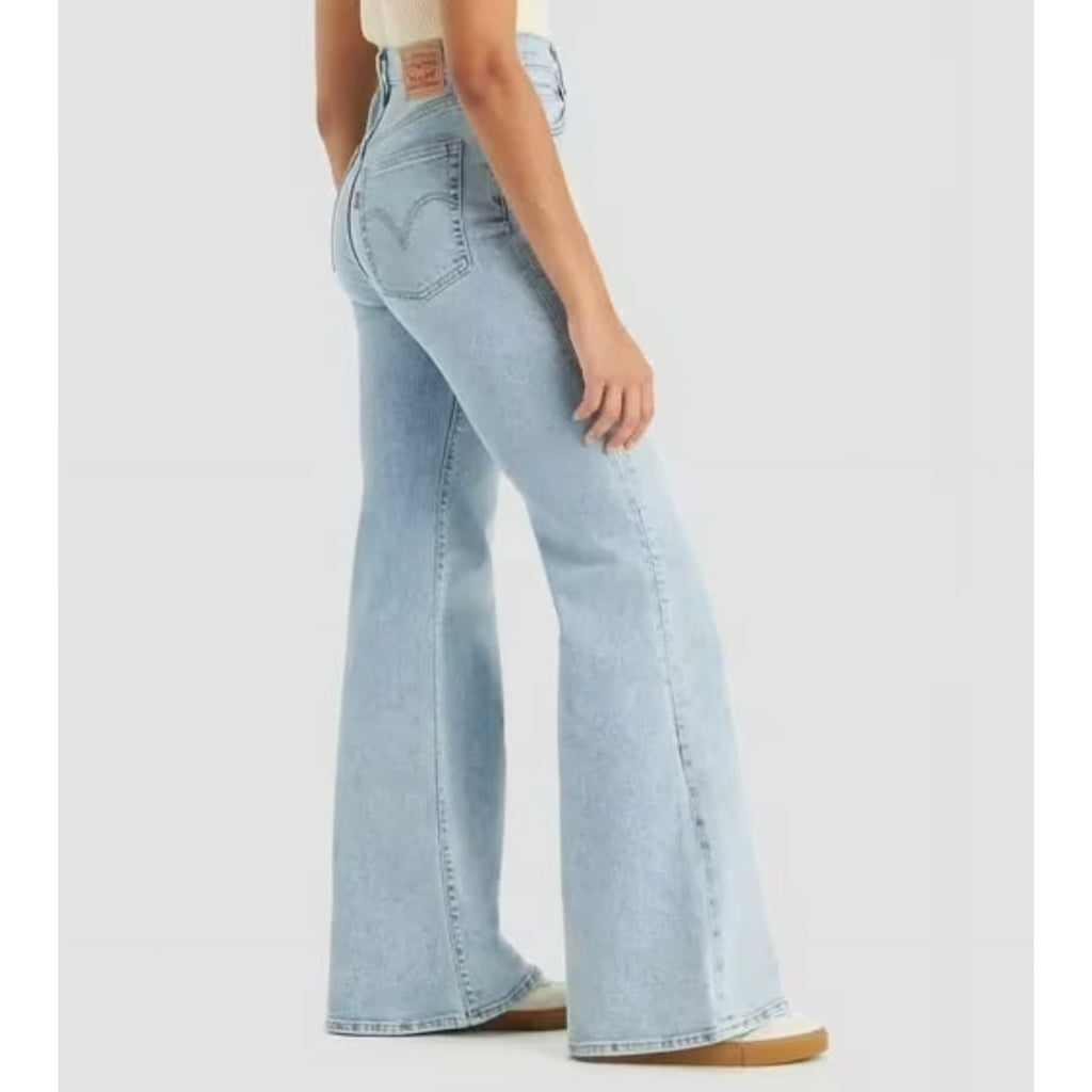 LEVI'S Women's Ribcage Bell Jeans 27x32 Size 4 Light Wash A75030004 NWOT