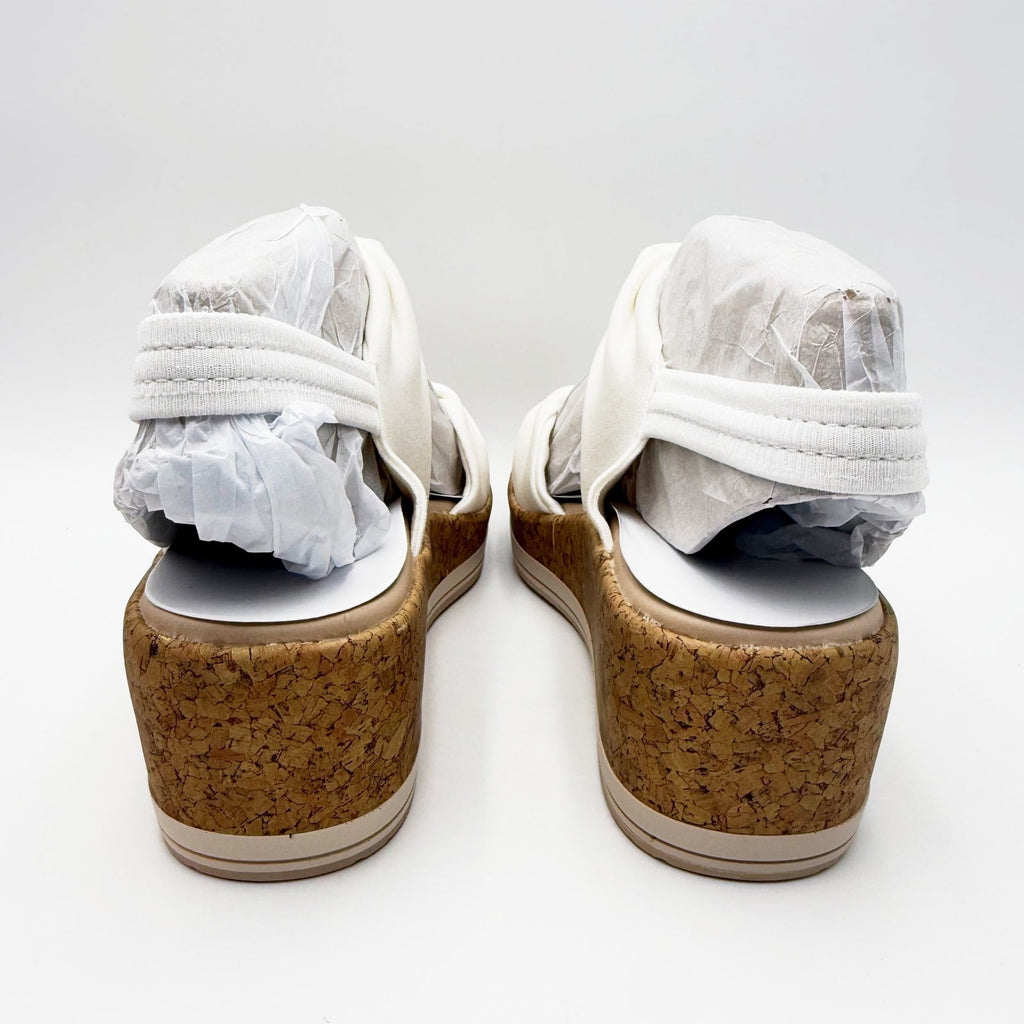 Bzees Womens Riley Slingback Wedge Sandals Size 8 Wide EU 38.5 White NIB