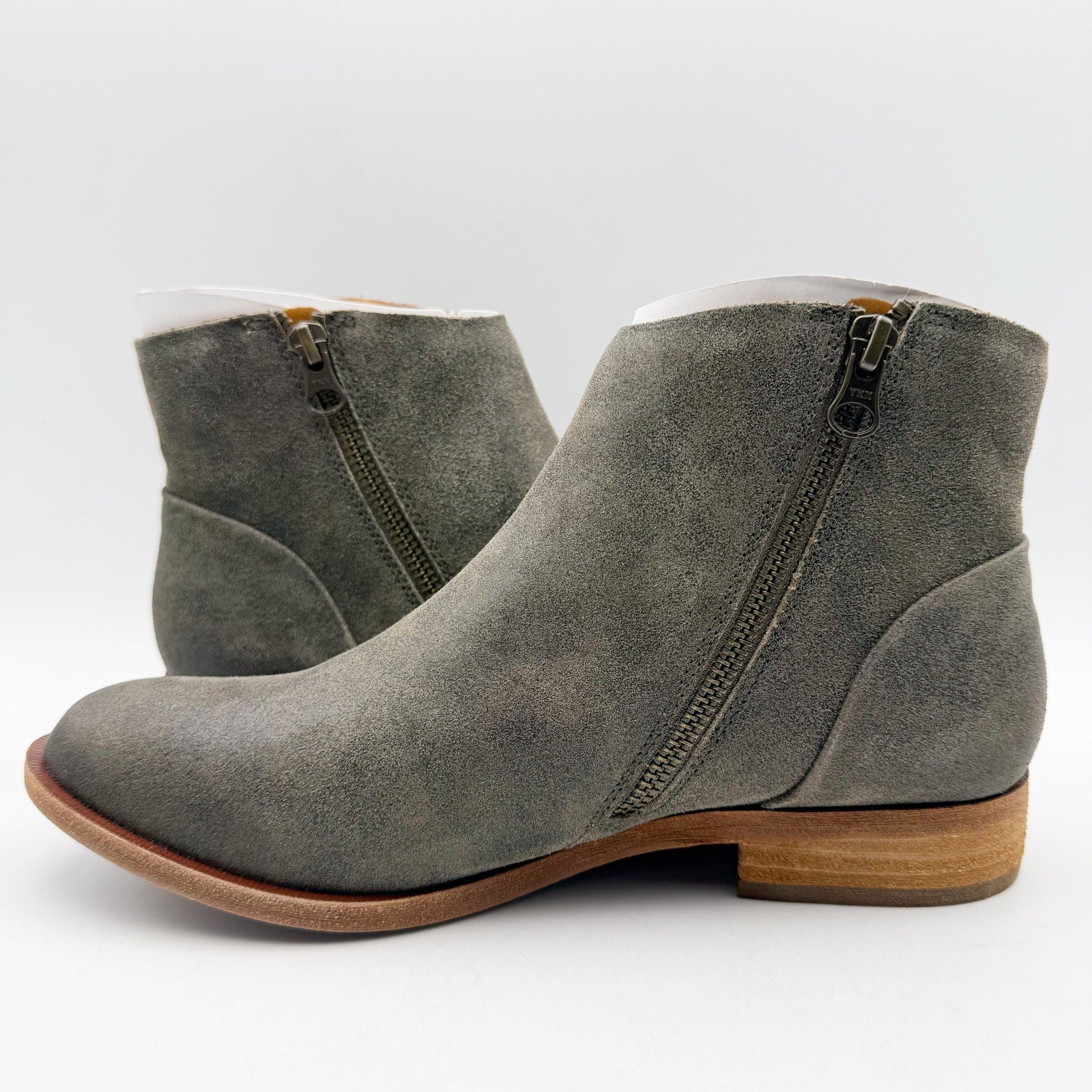 Kork-Ease Womens Riley Ankle Boots Size 7.5 Grey Taupe Leather Booties NIB
