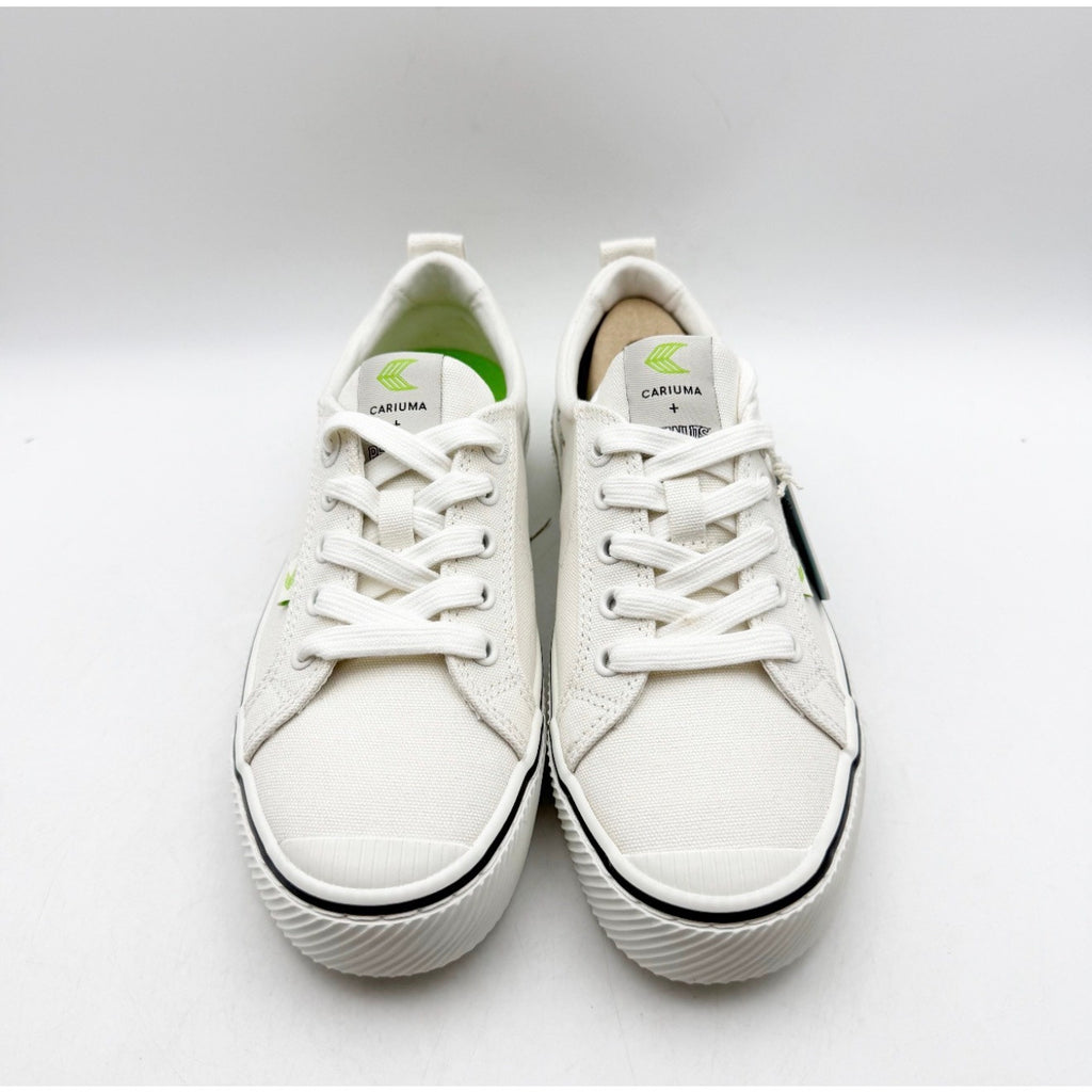 Cariuma OCA Low Peanuts Skate Sneakers Womens 7 Off White Canvas Snoopy NIB